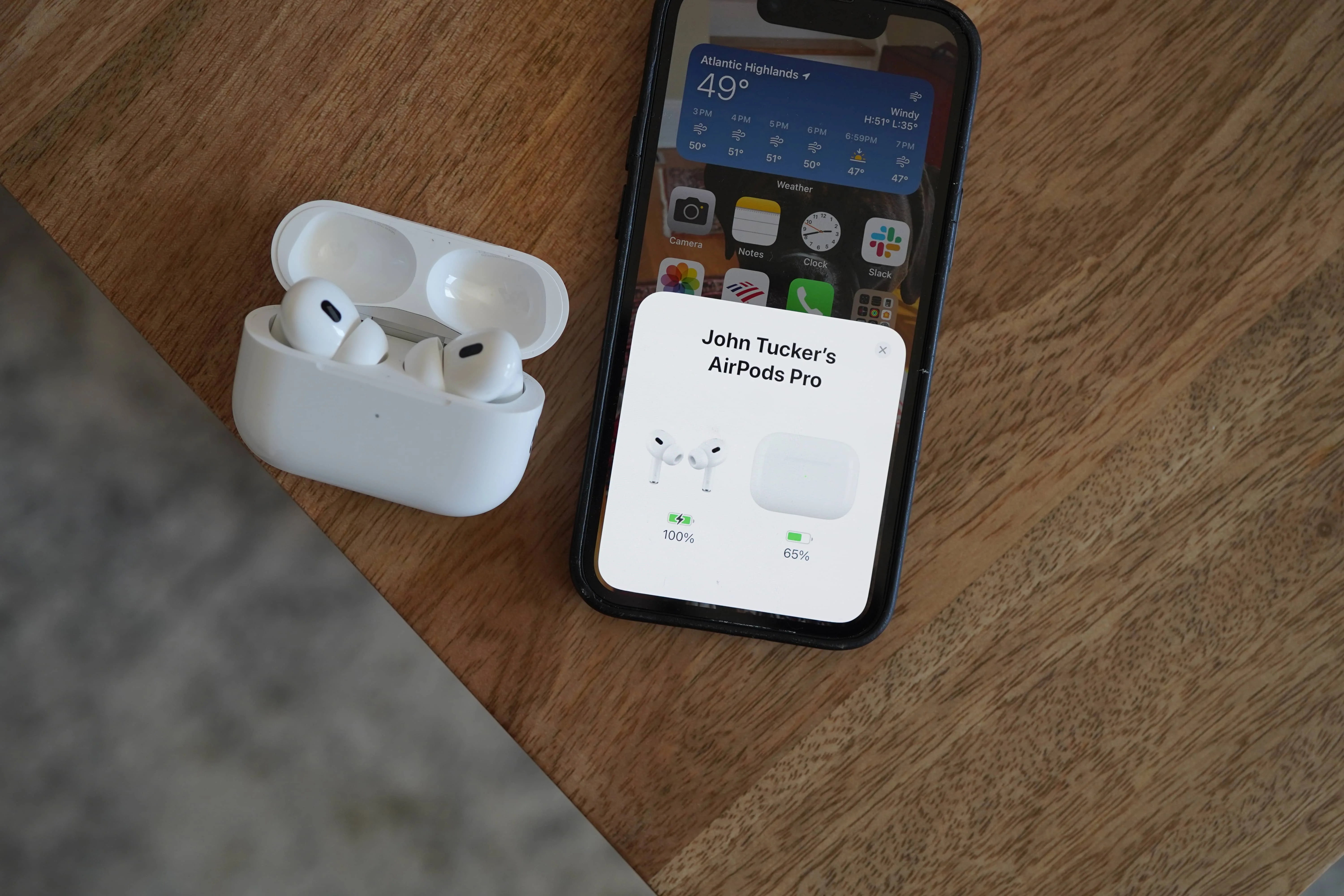 AirPods-iPhone