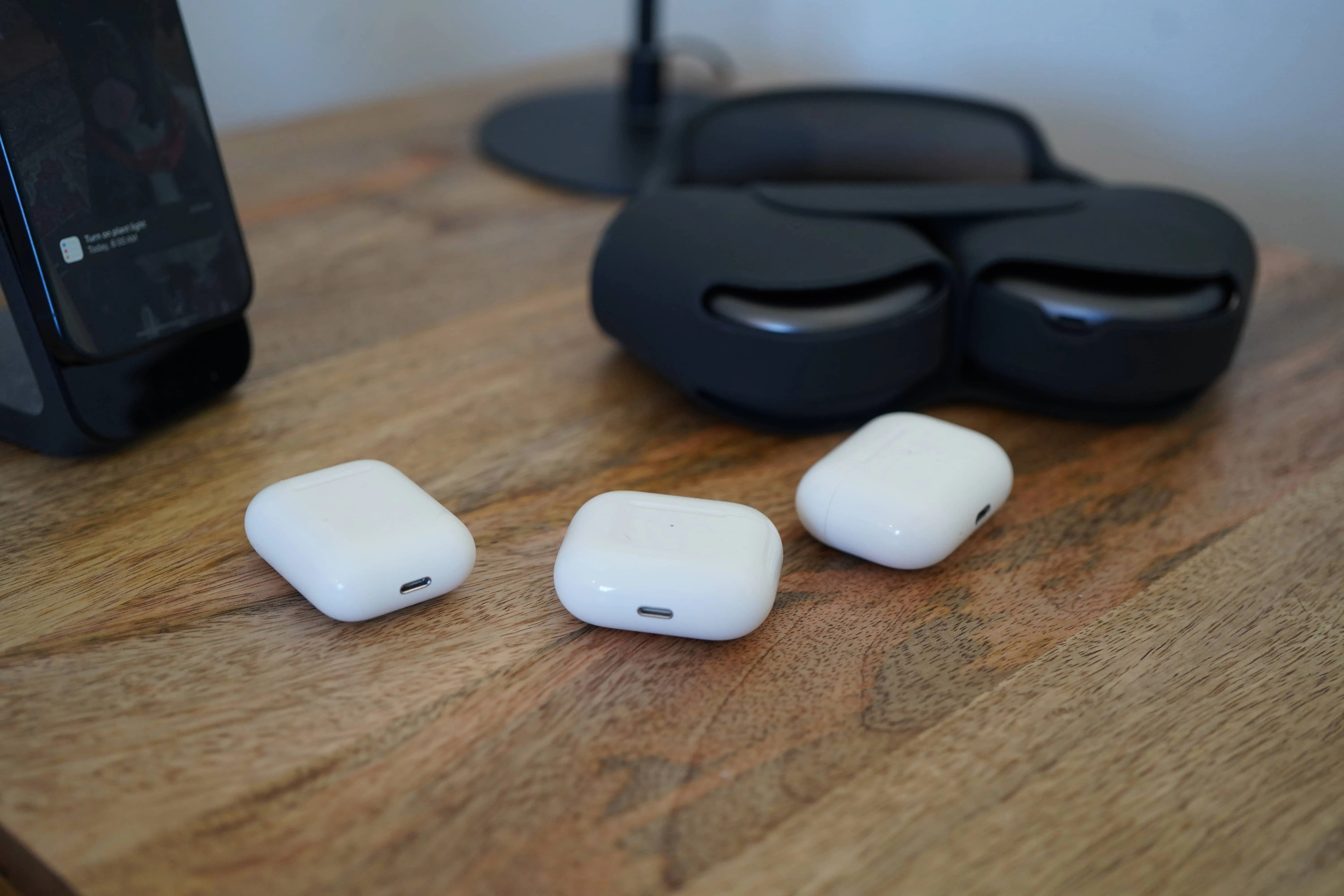 AirPods-iPhone