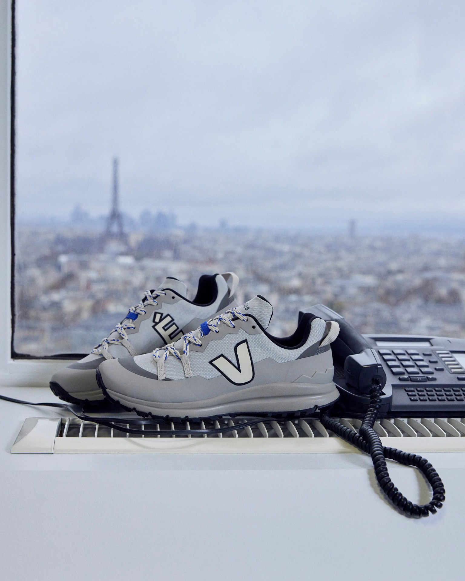 VEJA X ÉTUDES SHARK sneakers