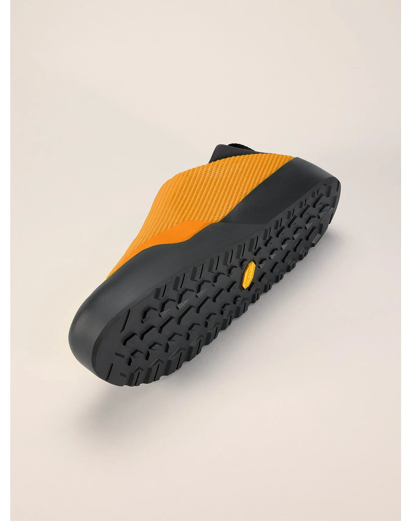 arc'teryx kragg approach shoe vibram megagrip outsole, seen from below