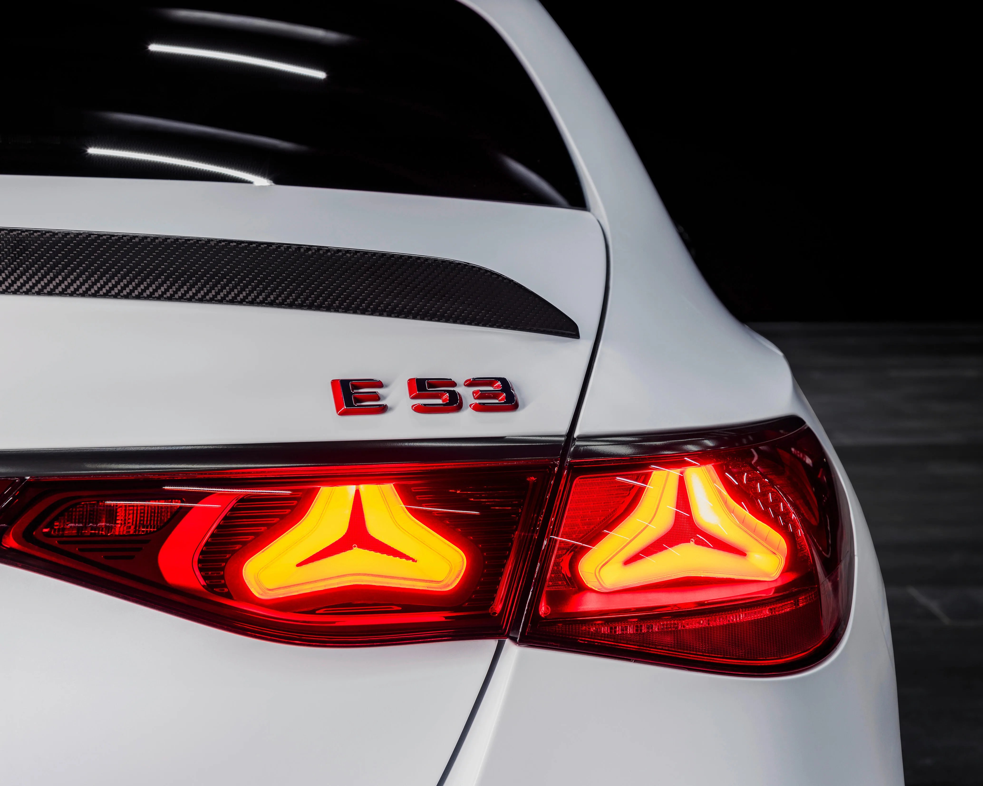 Mercedes E 53 hybrid taillight