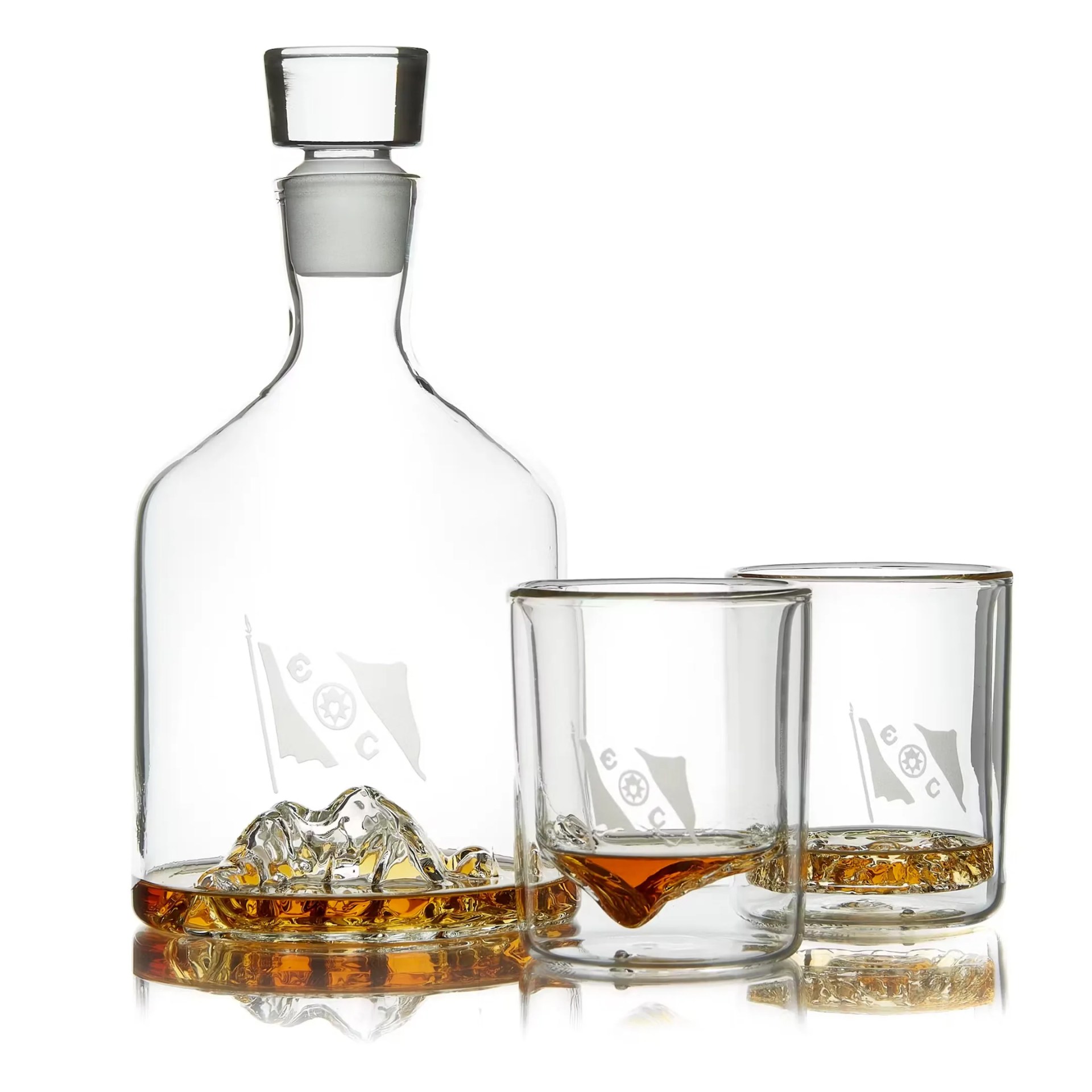 whiskey peaks decanter and glasses