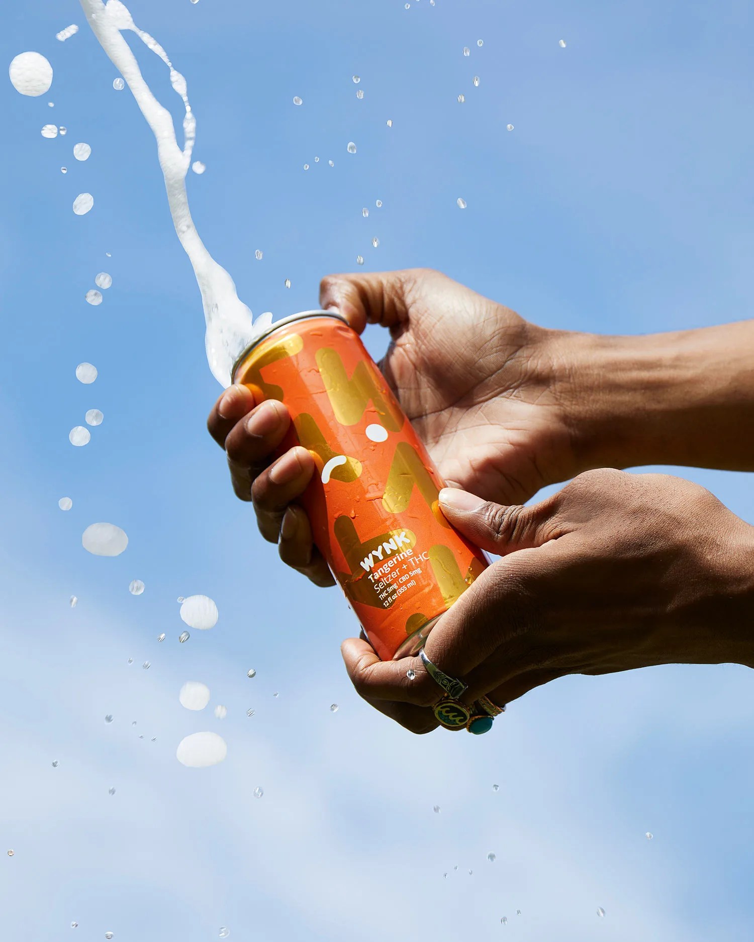 seltzer can opening