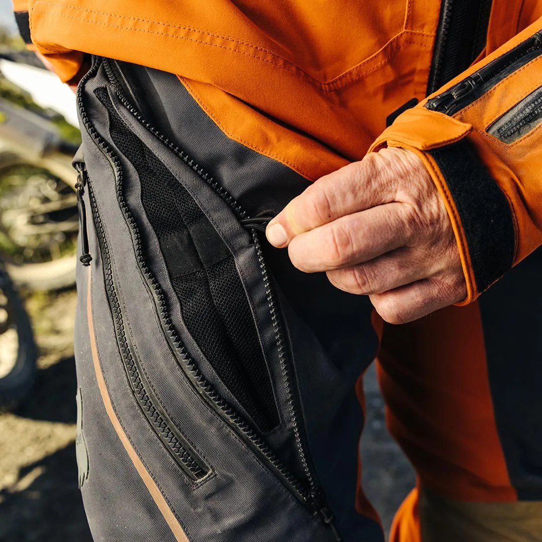motorcycle pants pocket