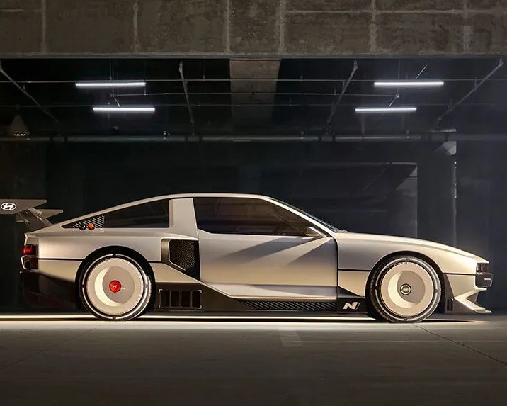 Hyundai N74 hydrogen supercar