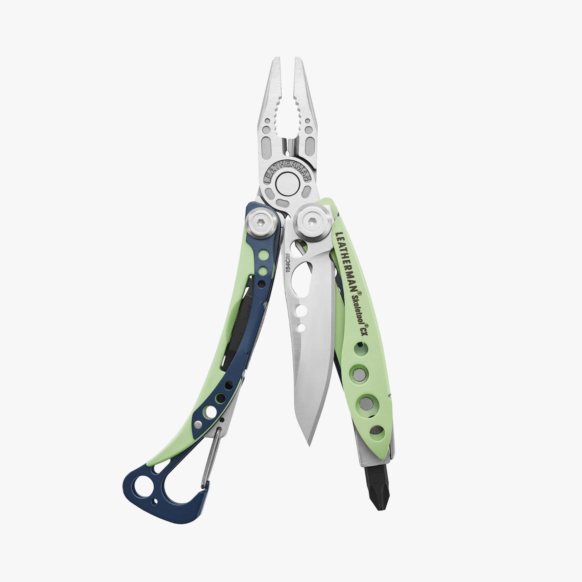 Leatherman green multitool