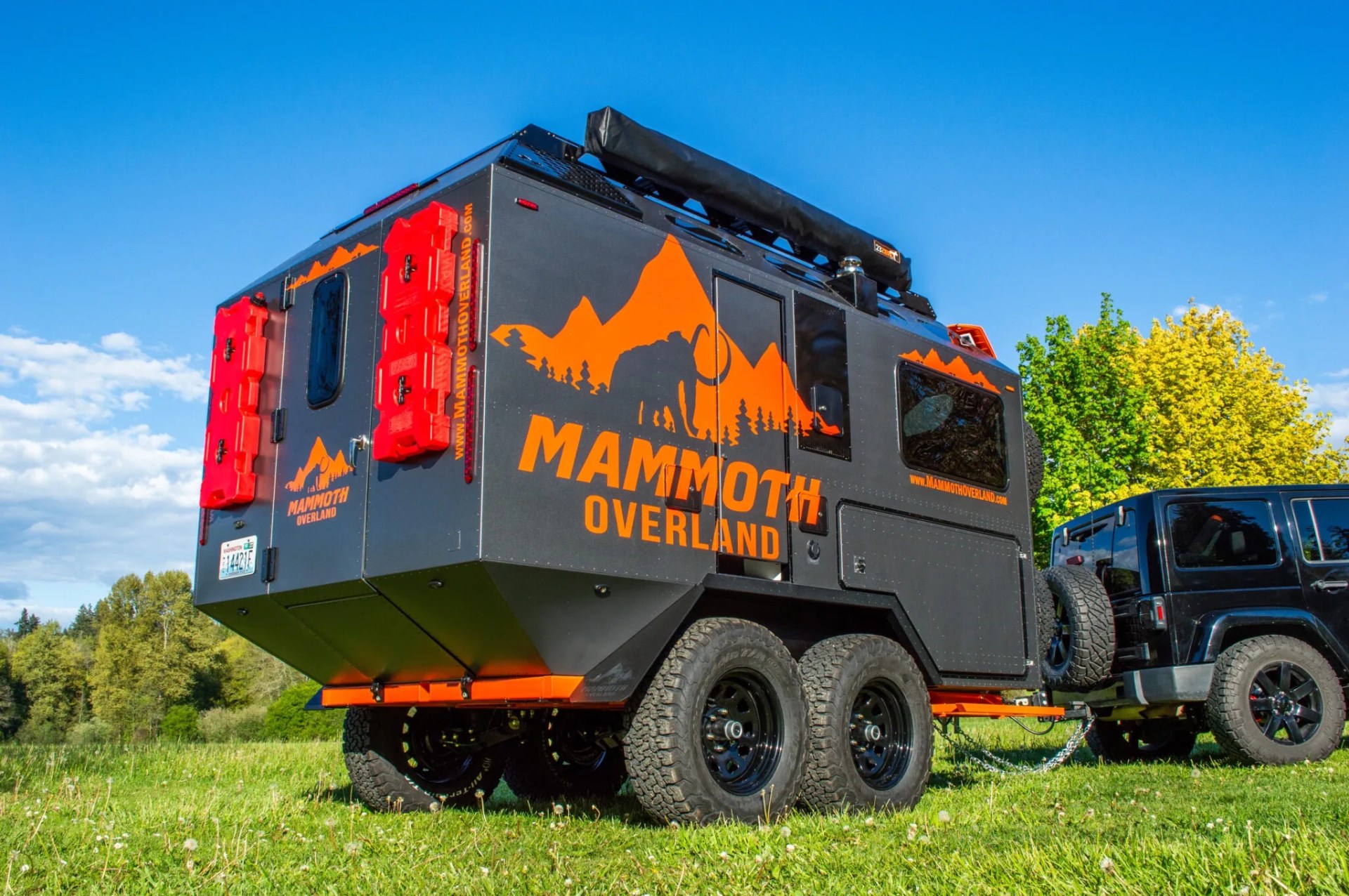 mammoth overland trailer
