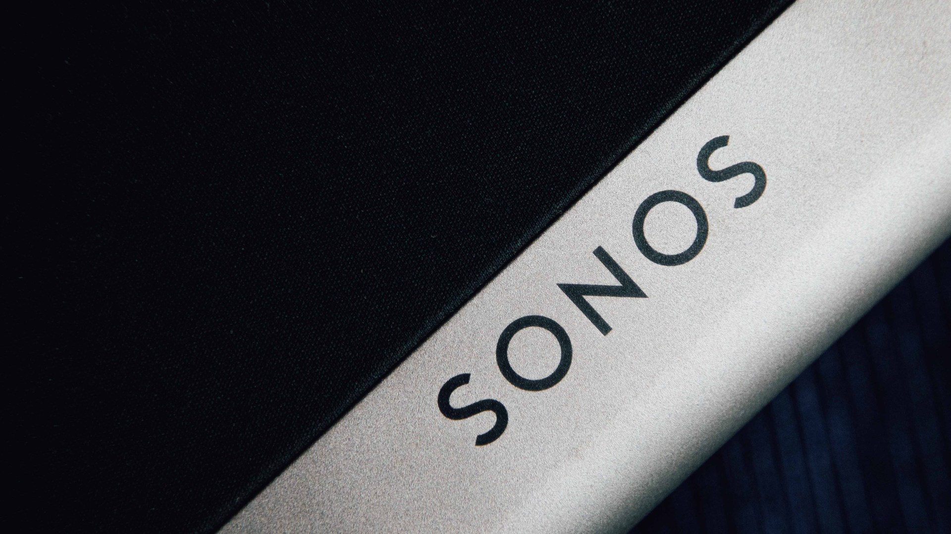 closeup of the Sonos logo