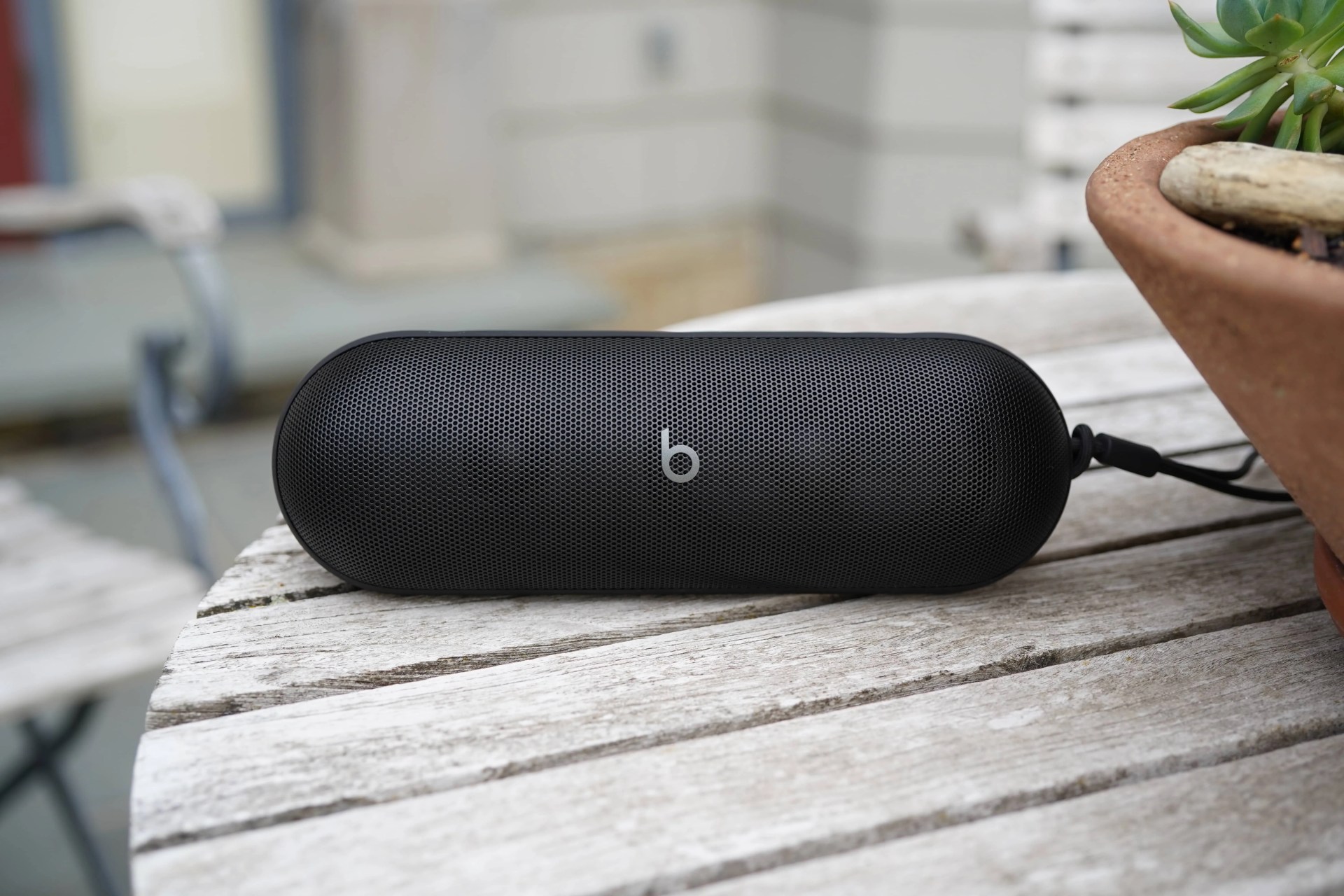 Beats Pill speaker