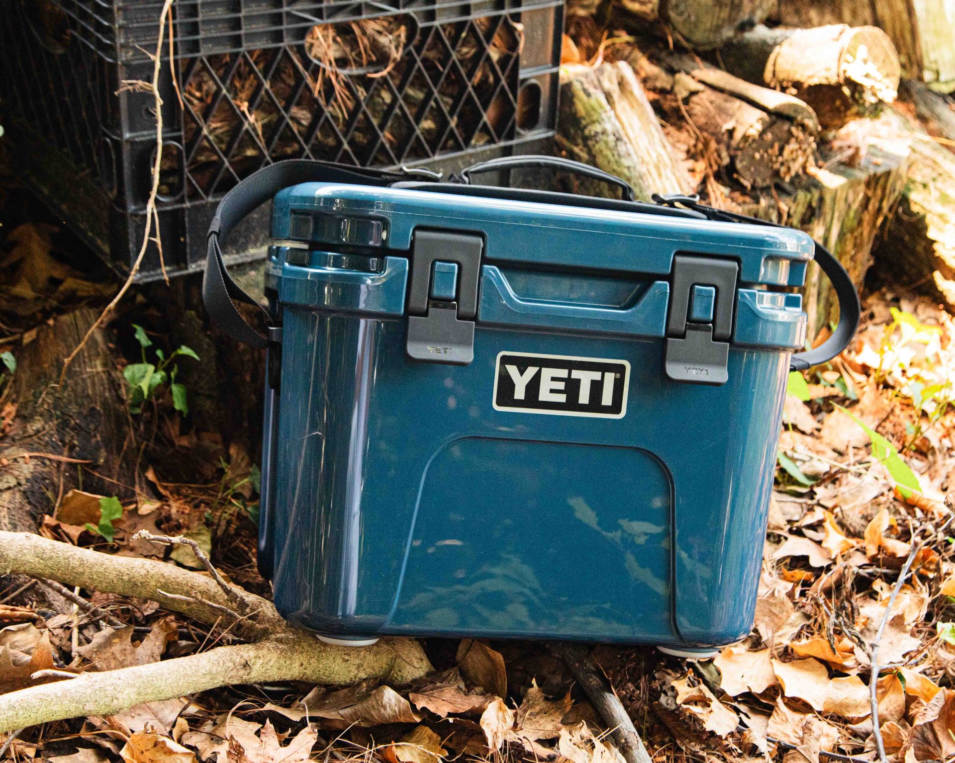 small blue yeti hard cooler