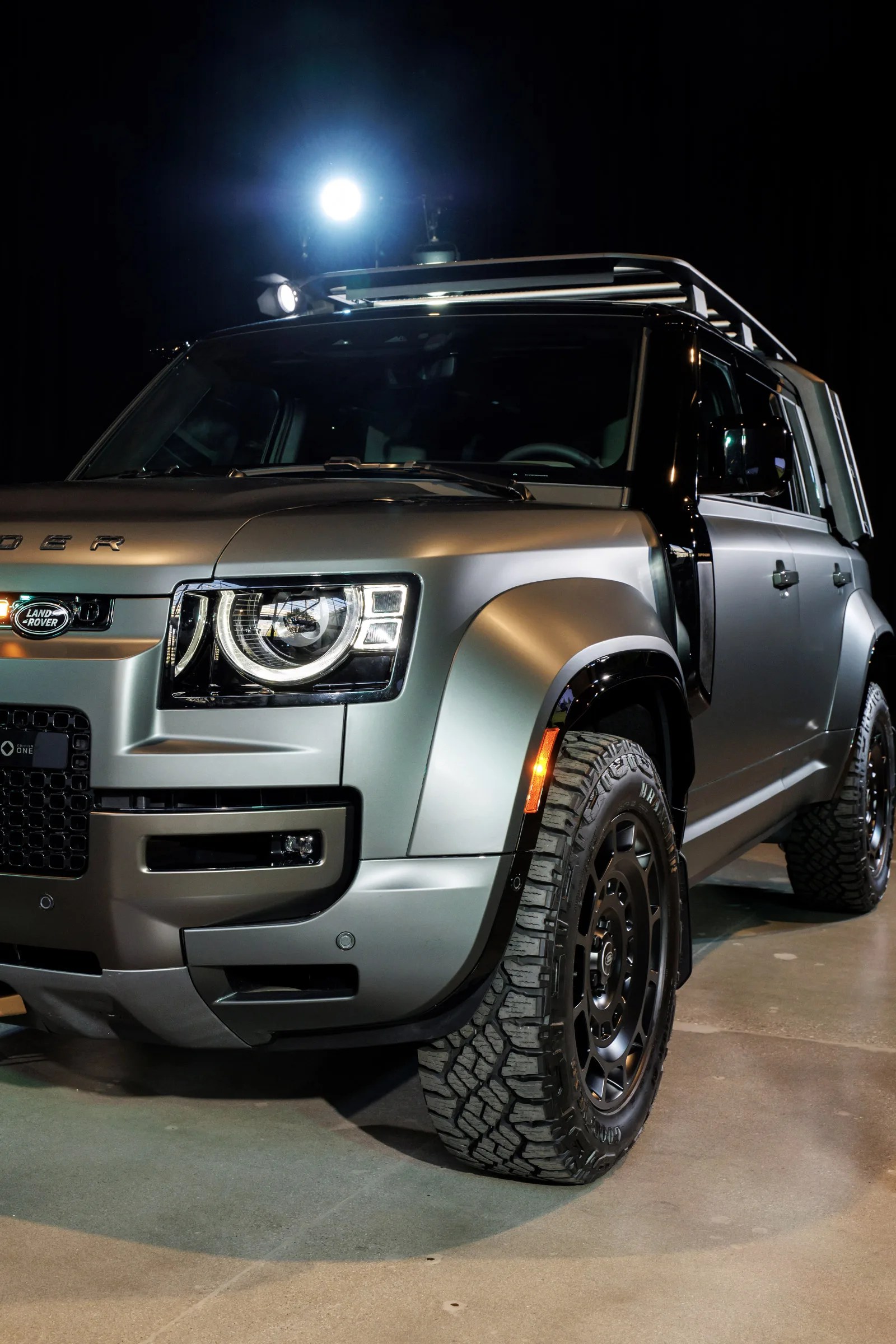 land rover defender octa