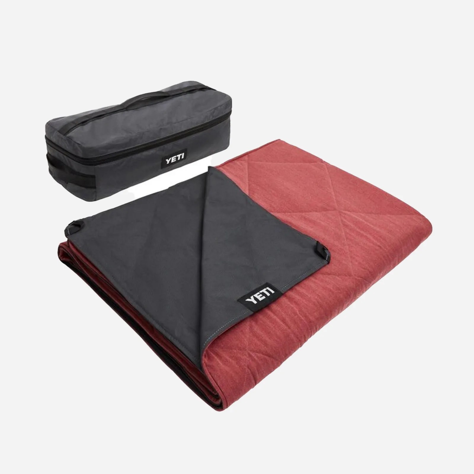 Yeti Lowlands blanket in red