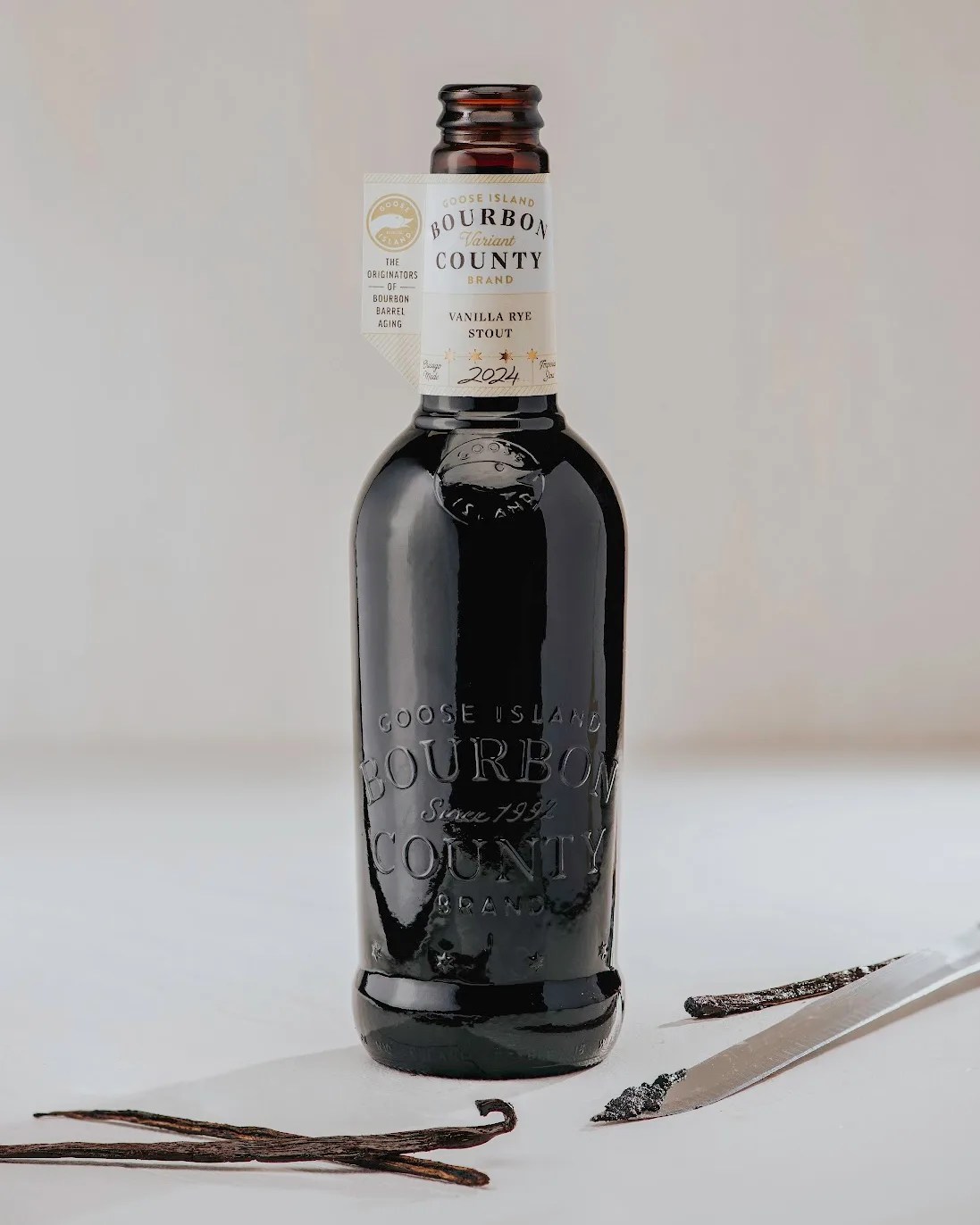 Goose Island Beer Co. beer bottle