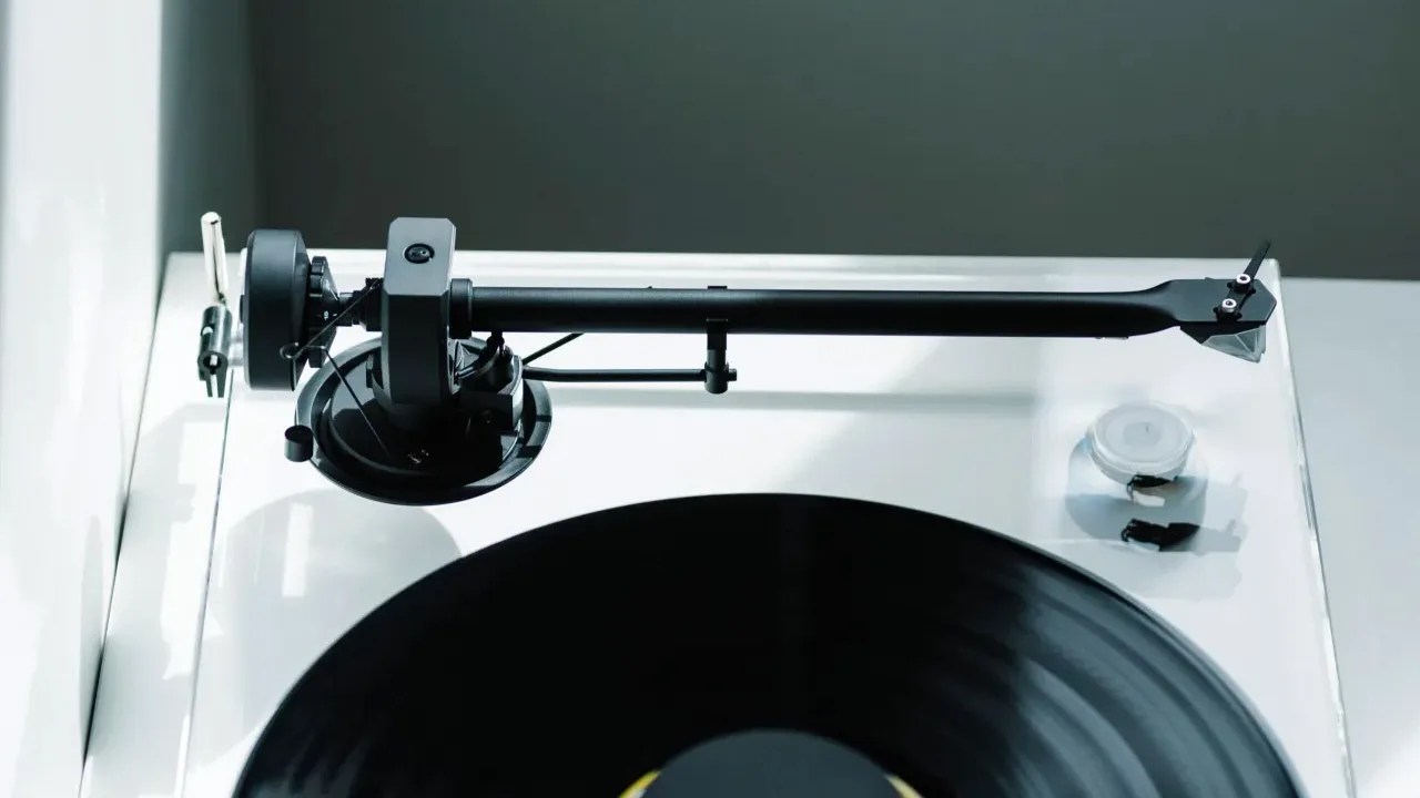 Pro-Ject acrylic turntable