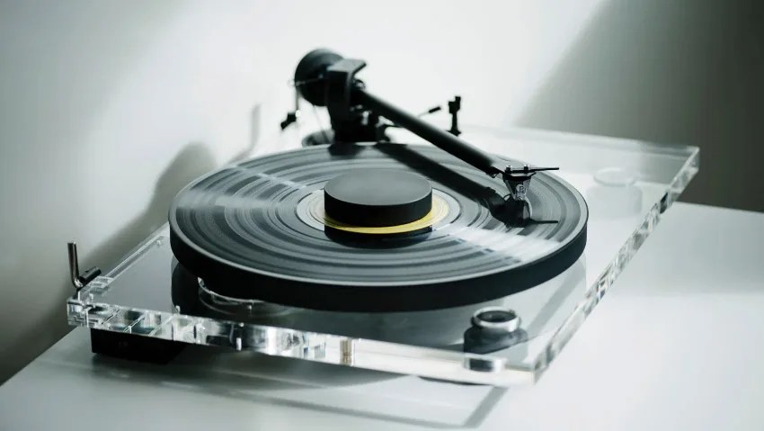 Pro-Ject acrylic turntable