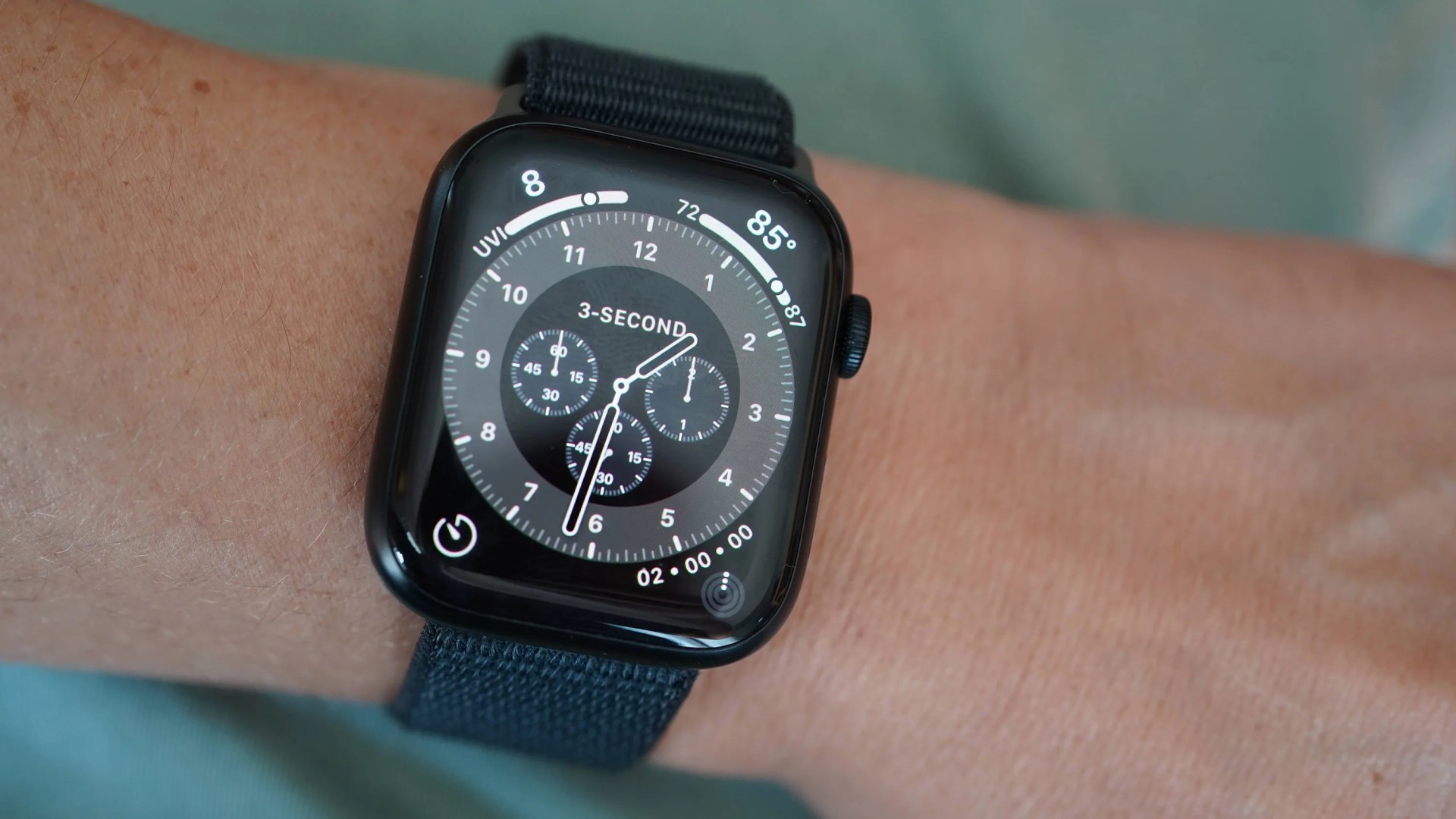 Apple Watch chronograph watch face