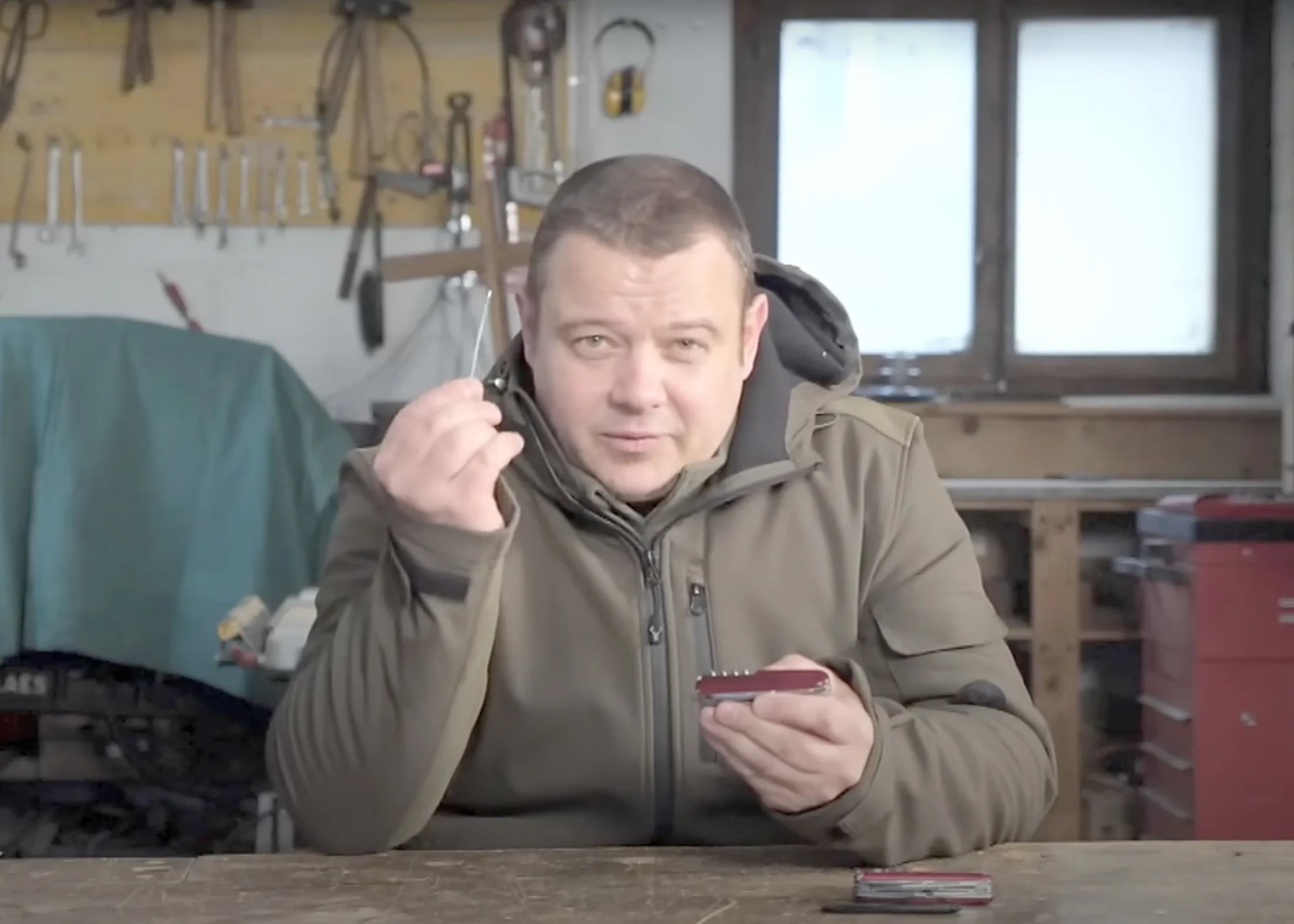 felix-immler-swiss-army-knife-hack