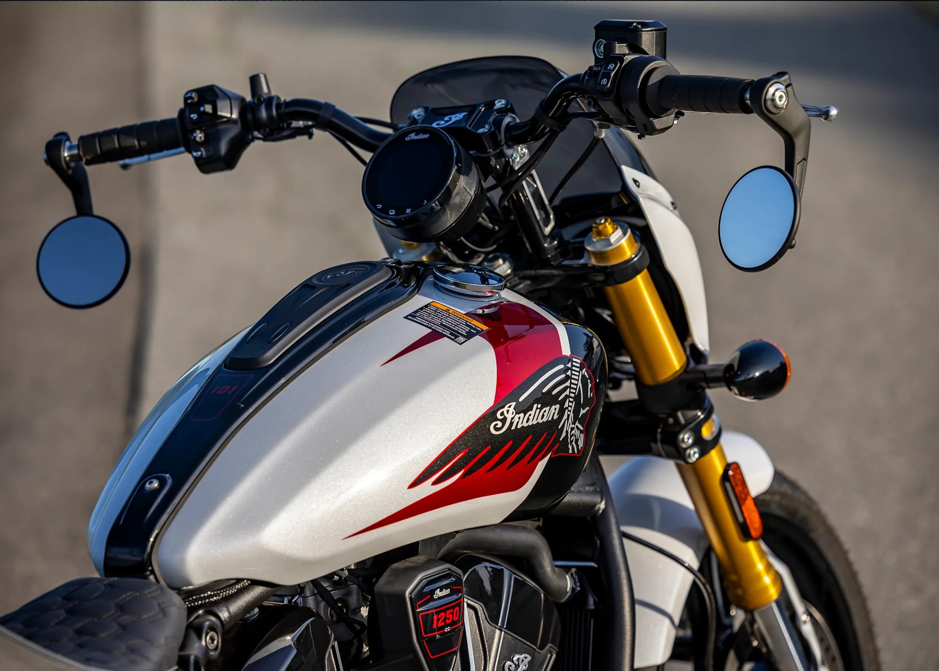indian-scout-101-touchscreen