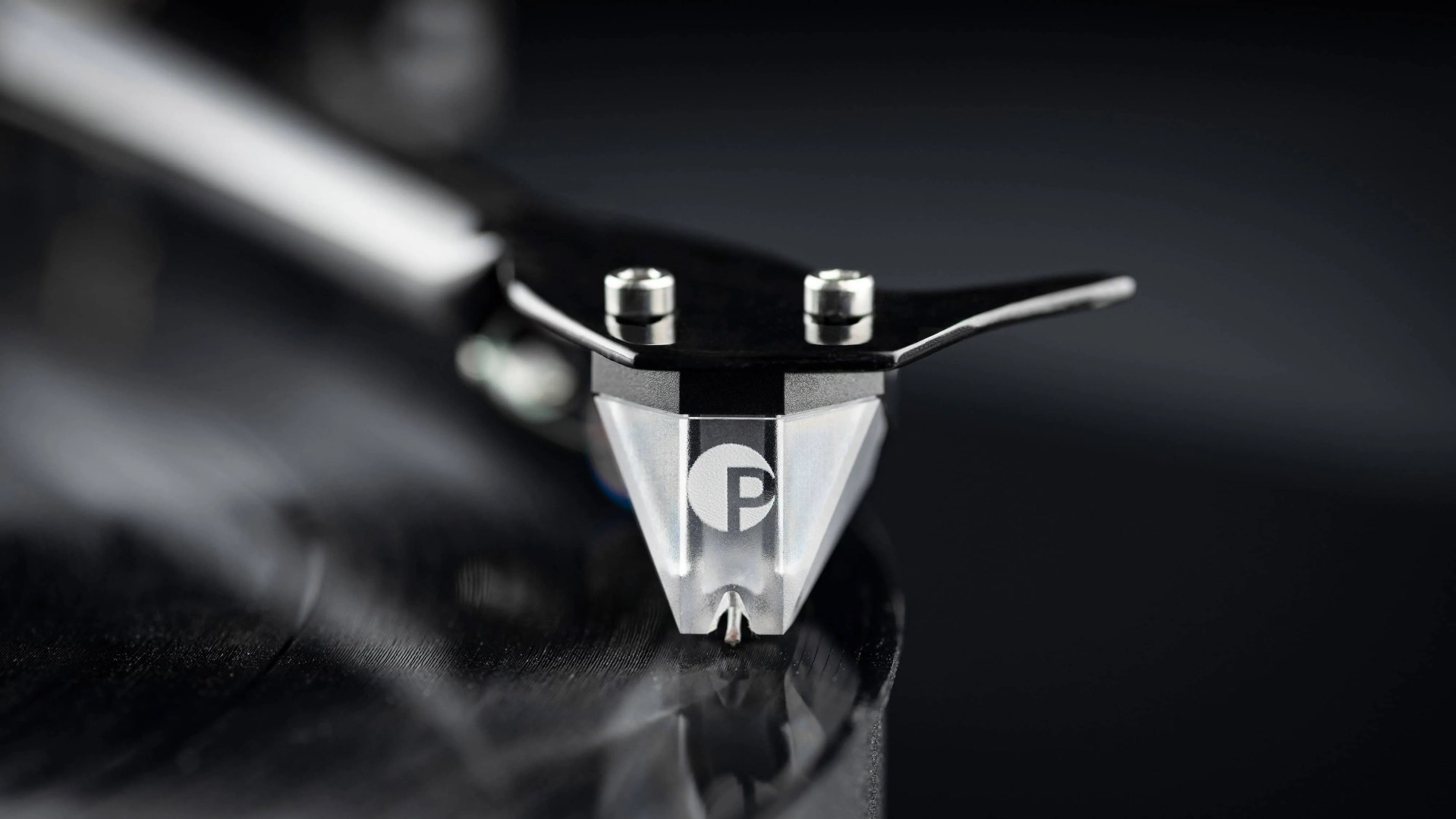 Pro-Ject Debut Pro B turntable