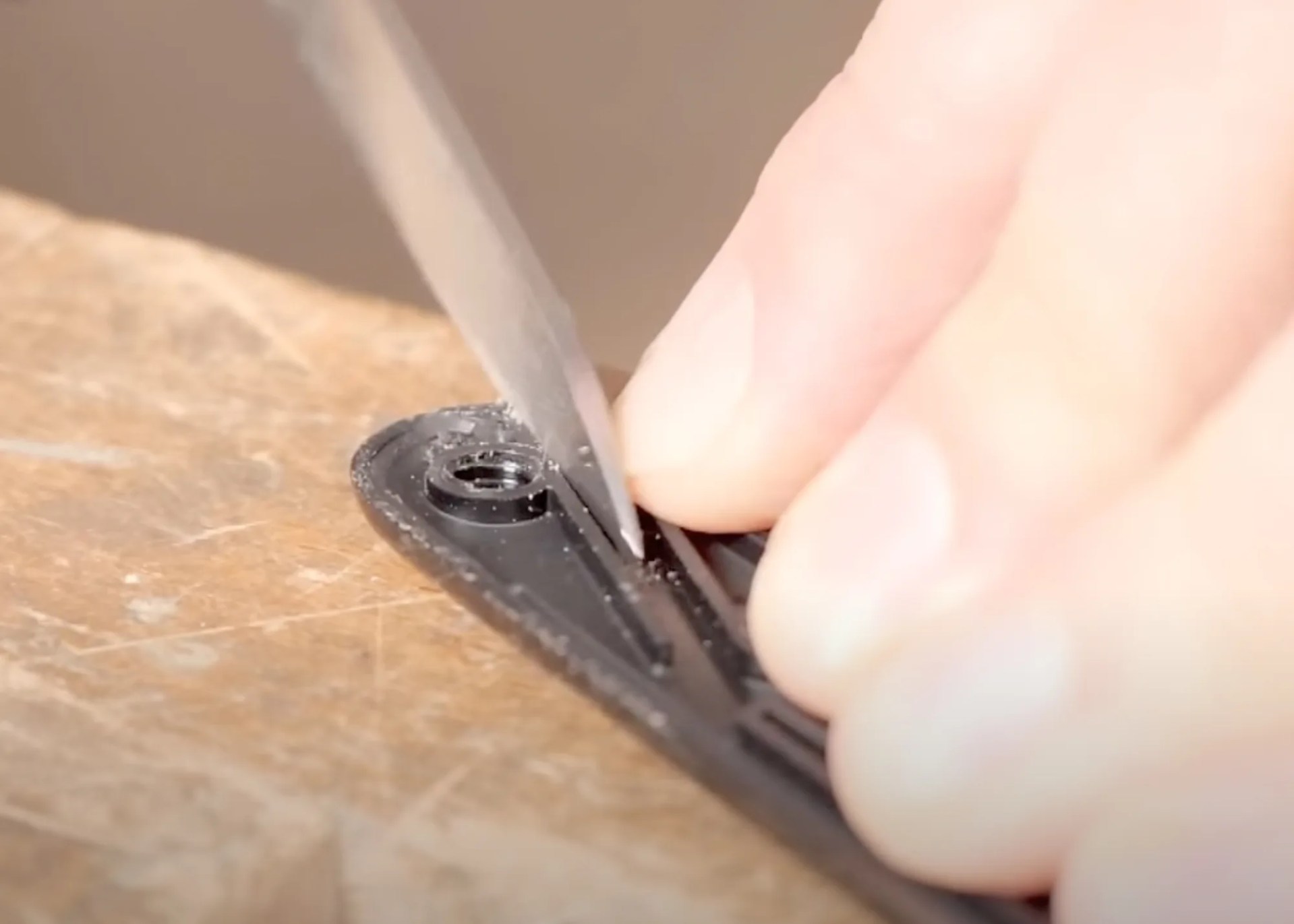 swiss army knife sidewall cut