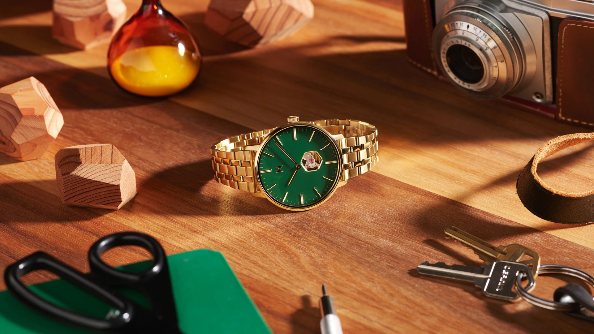 watch on desk with camera