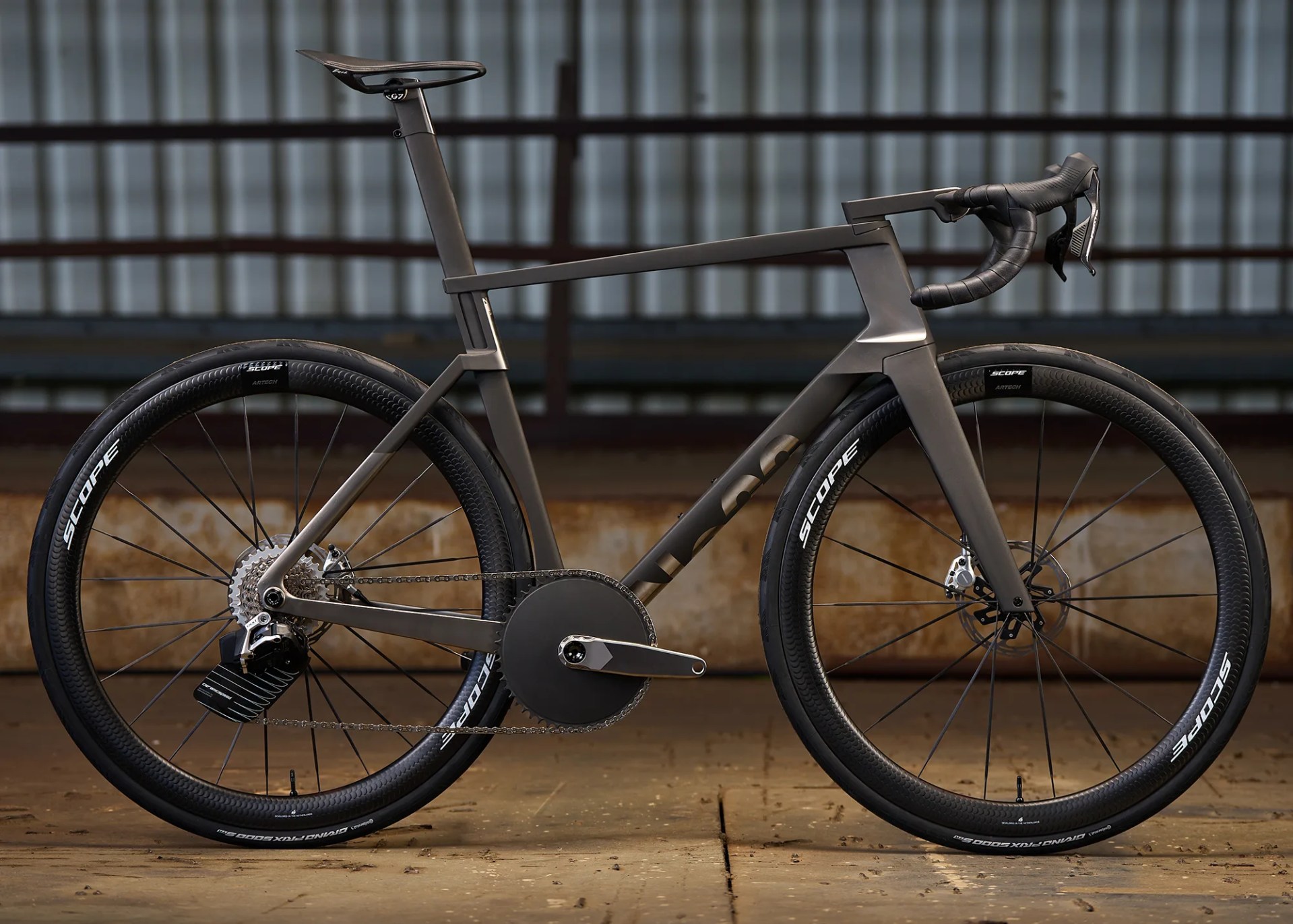 no-22-reactor-aero-bike-full-build
