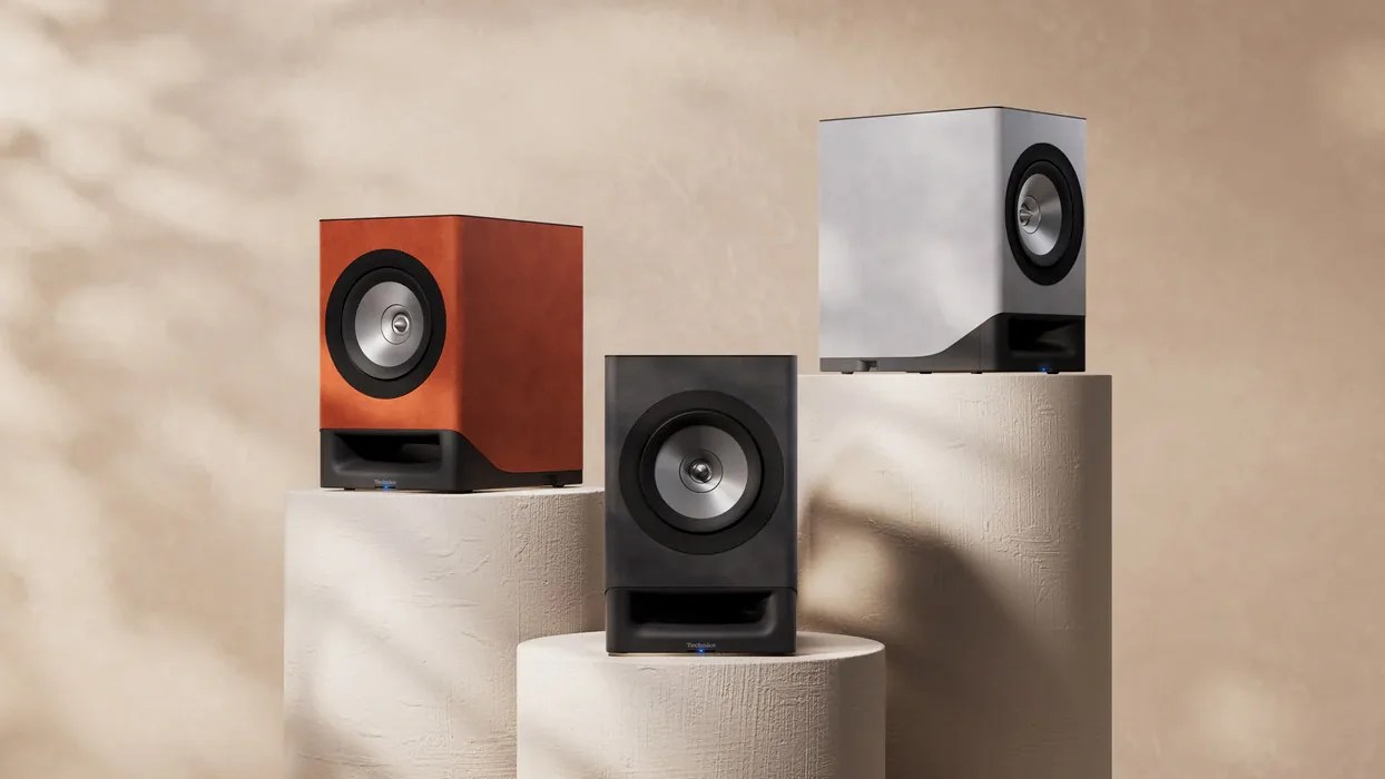 Technics SC-CX700 active speakers