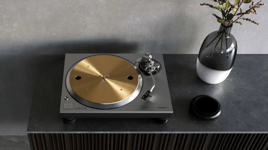 Technics SL-1300G turntable