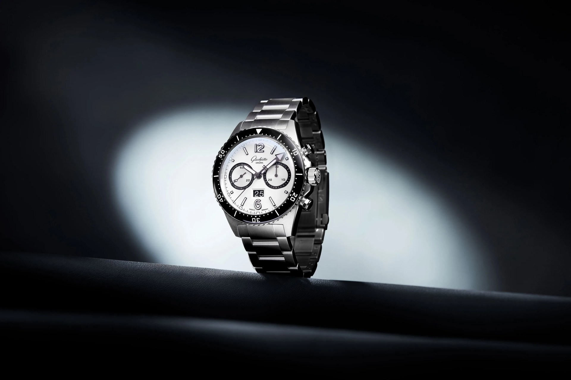 Glashütte Original’s New SeaQ Chronograph “Silver Screen”