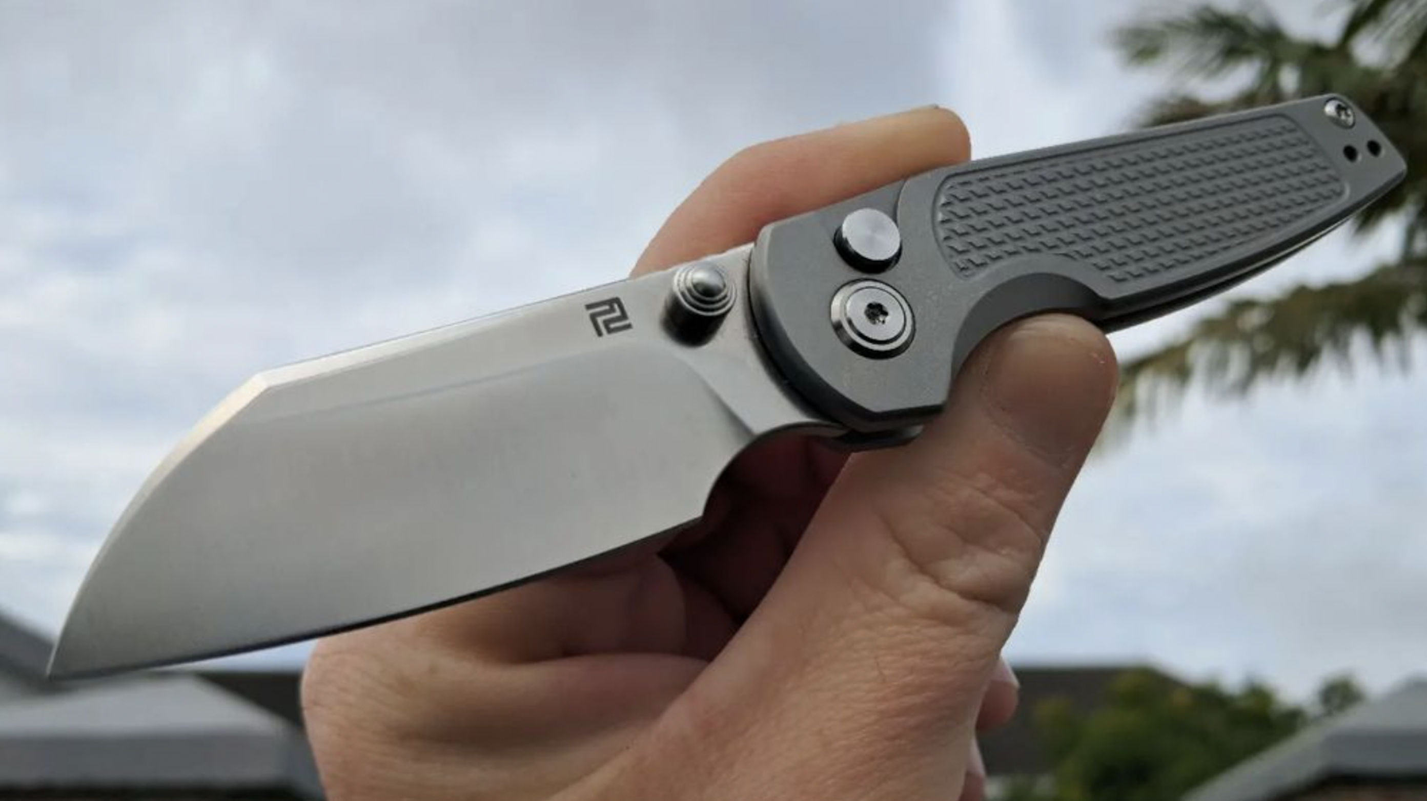 artisan cutlery cleo in hand