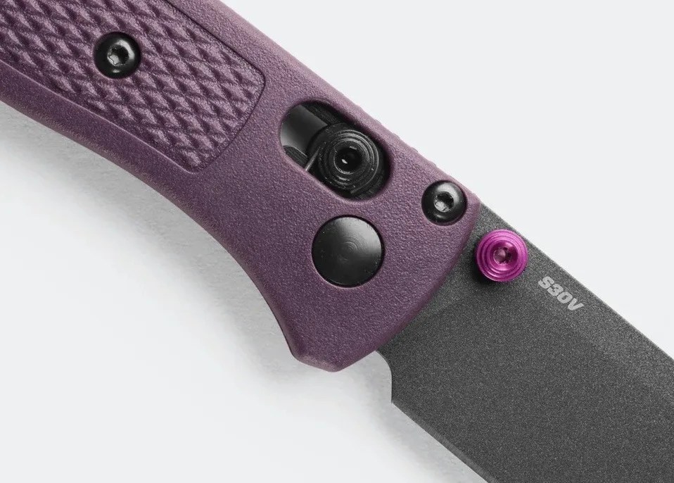 benchmade mini bugout dark purple macro