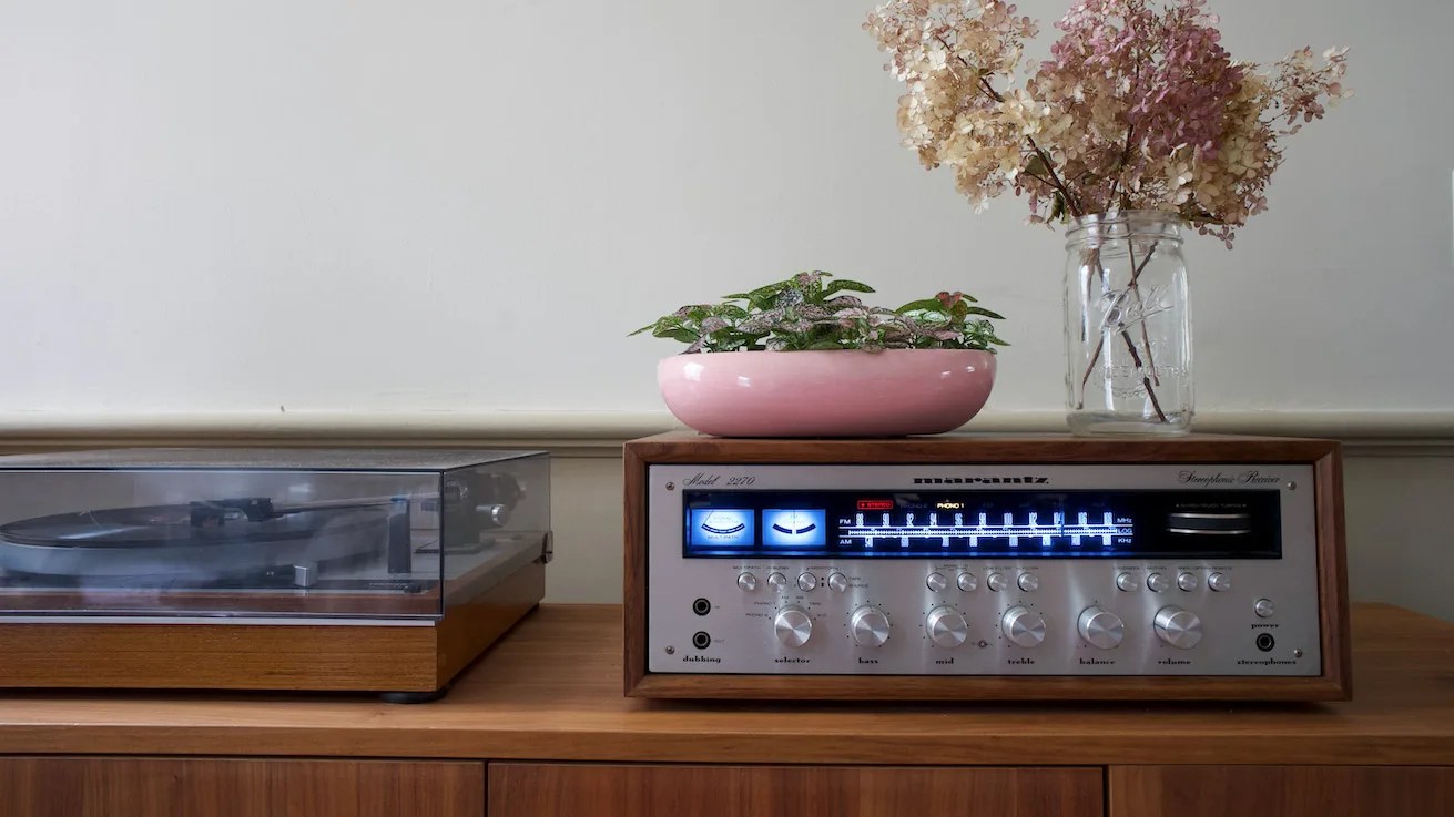 Marantz 2270 vintage receiver