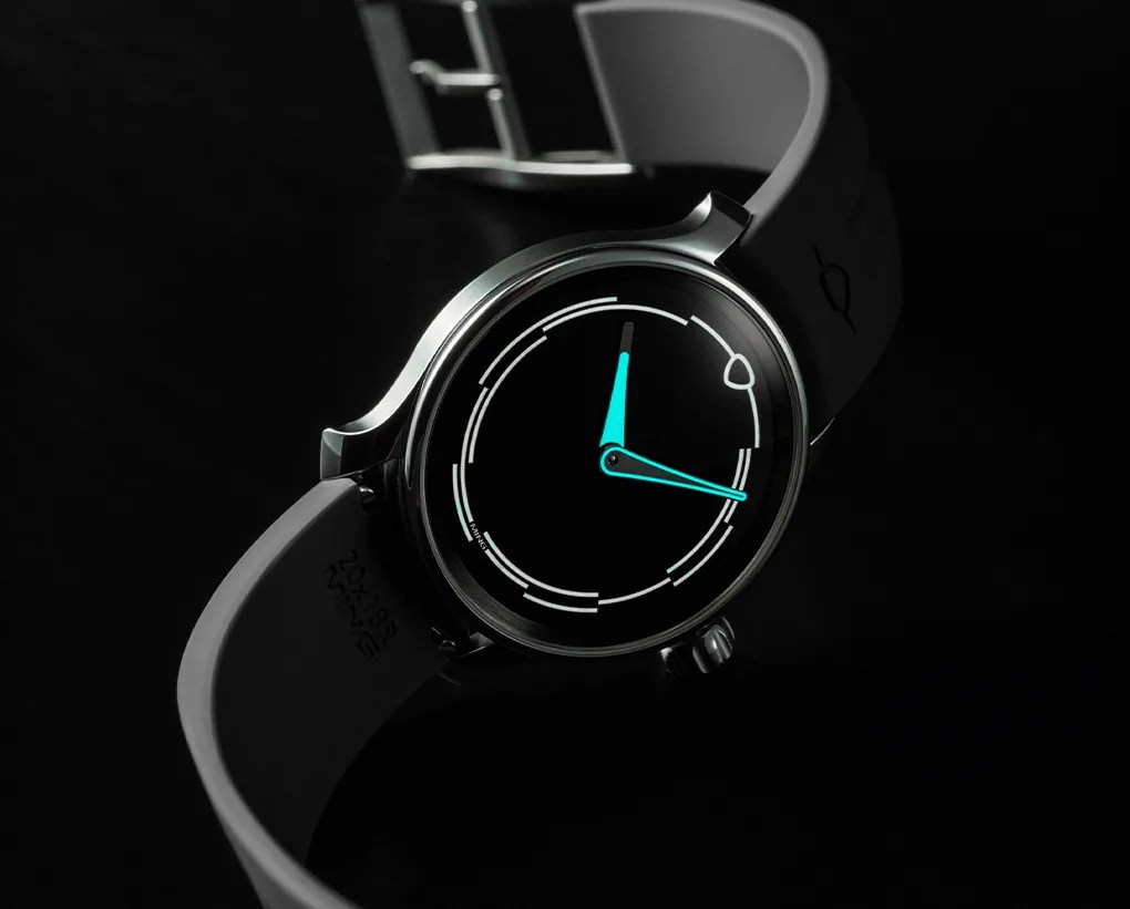 ming watch on a rubber strap