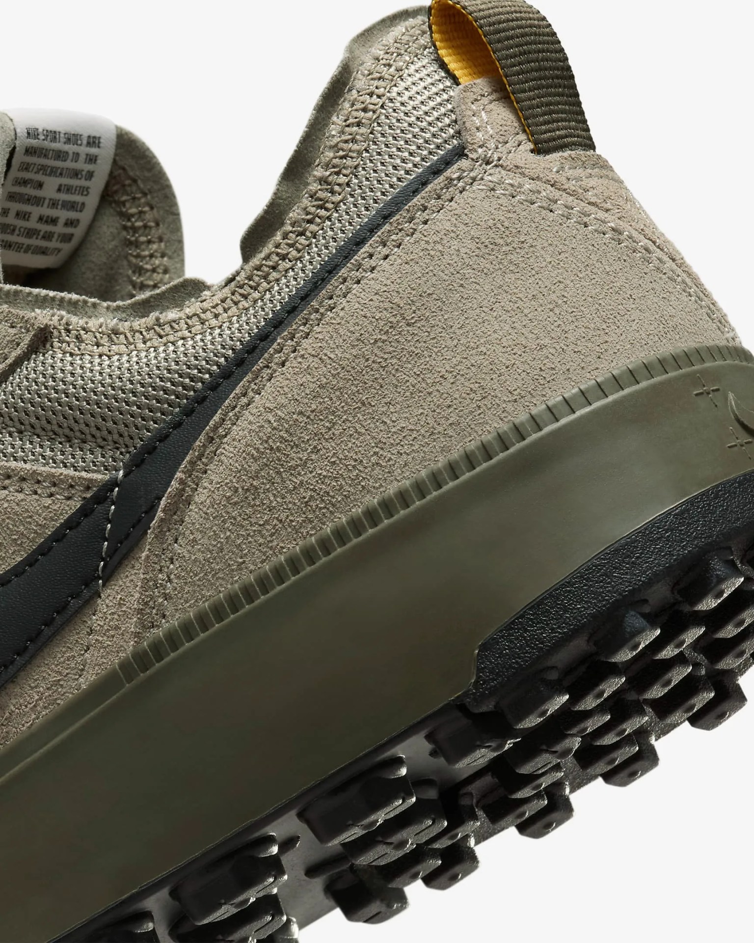 green nike shoe