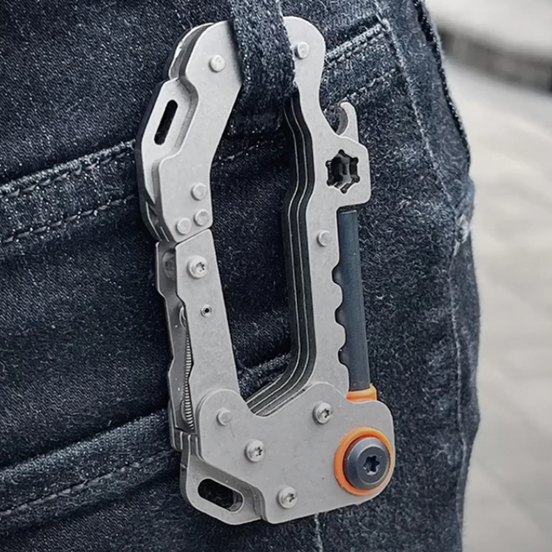 nomad scout carabiner multi-tool product