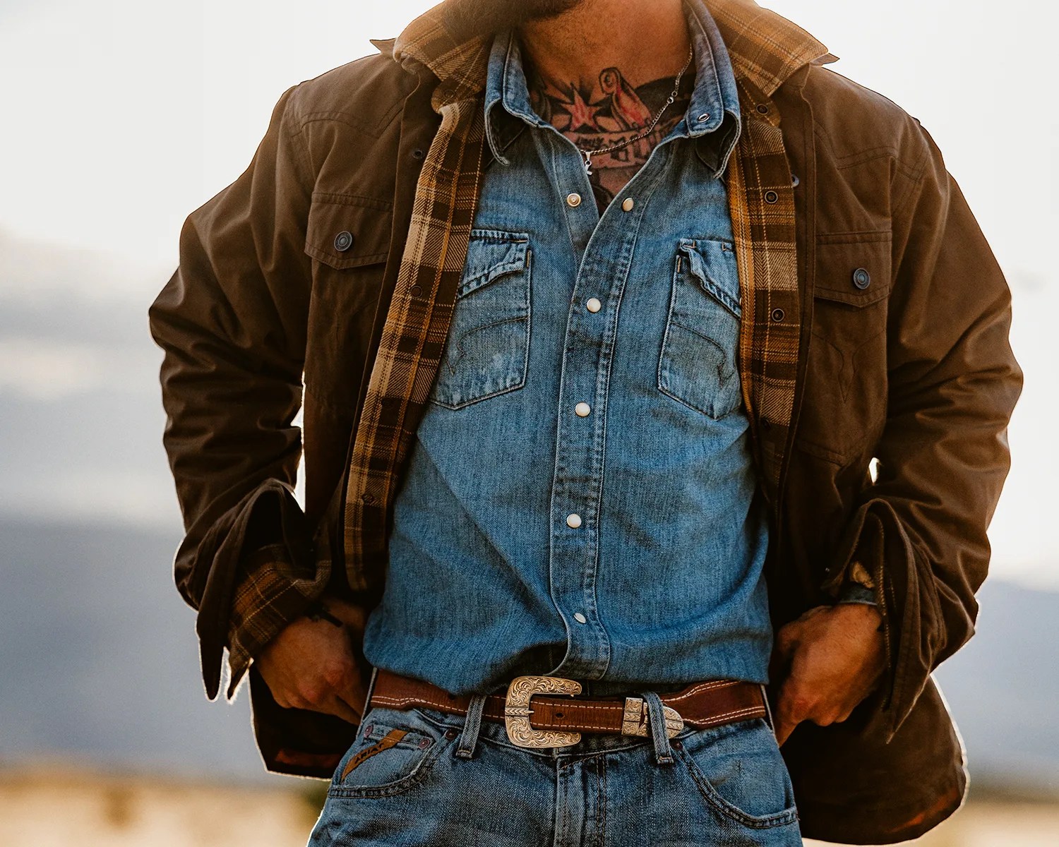 Ariat Yellowstone Herder Waxed Shirt Jacket closeup