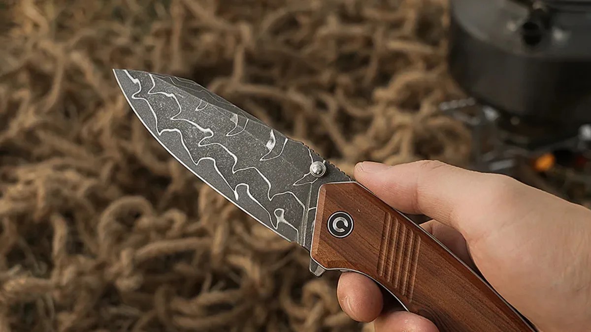 civivi placoid damascus pocket knife