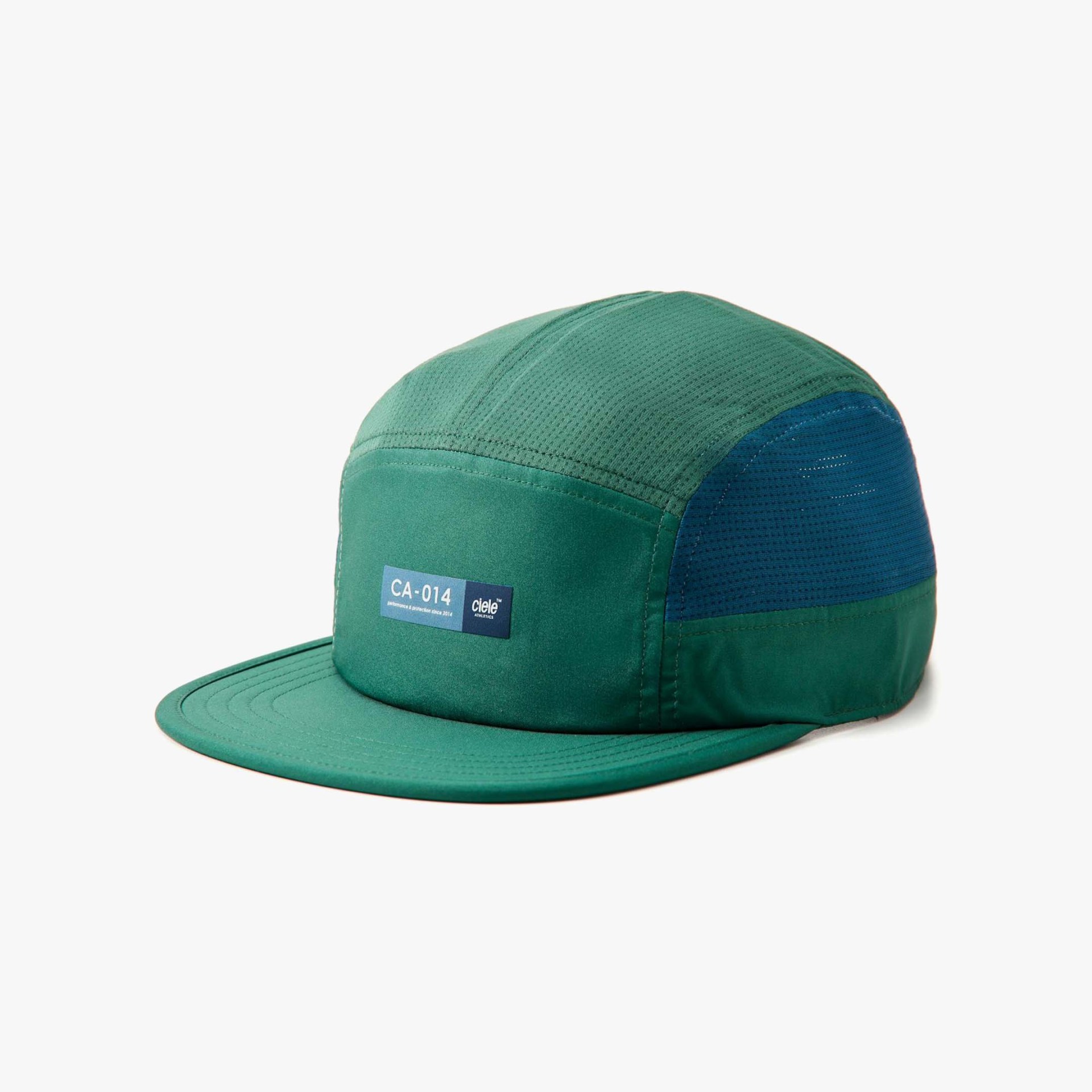 green hat