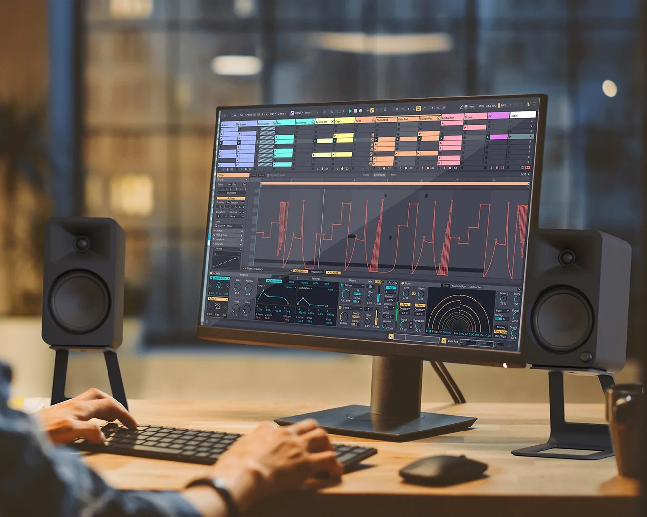 Kanto Audio Ora4 desktop speakers