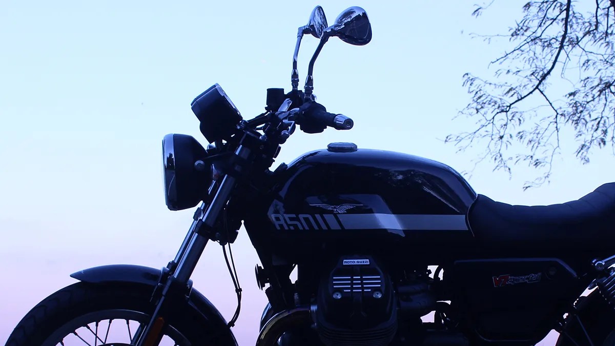 moto guzzi v7 silho