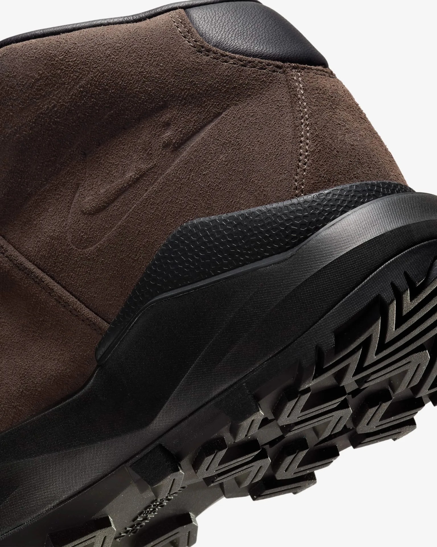nike hiking boot