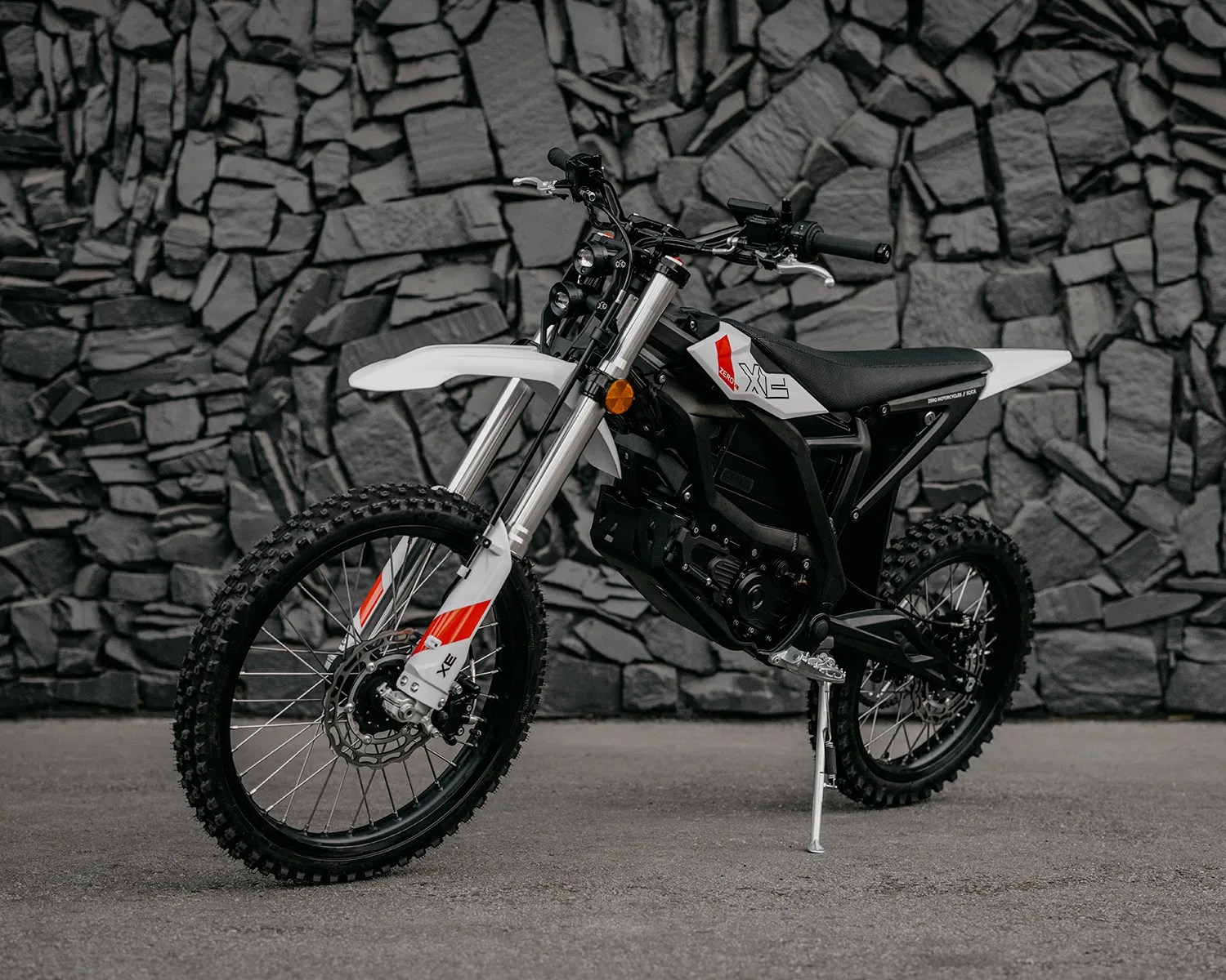 zero xe motorcycle