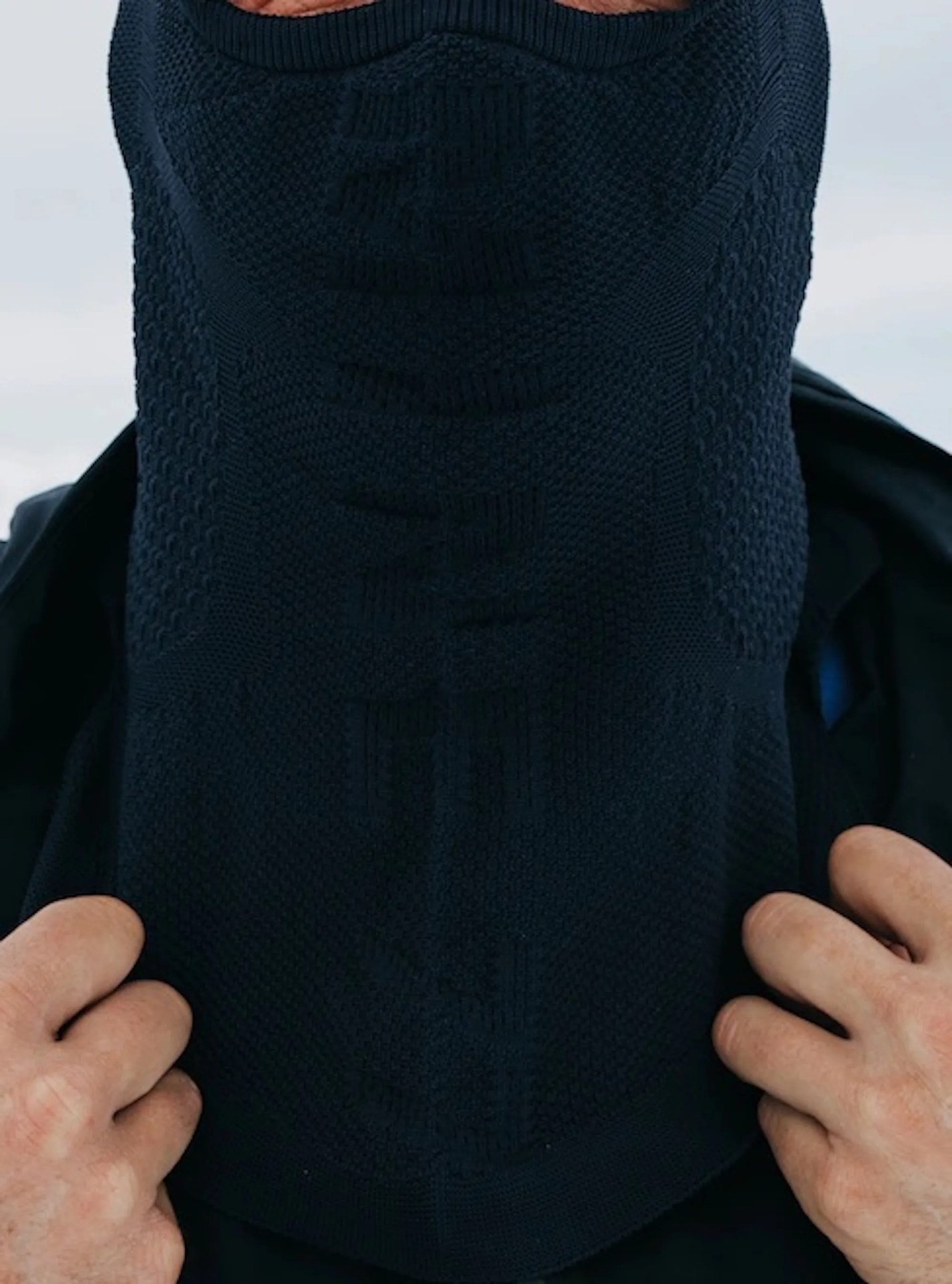 Burton MINE77 Balaclava Face Mask pull-down