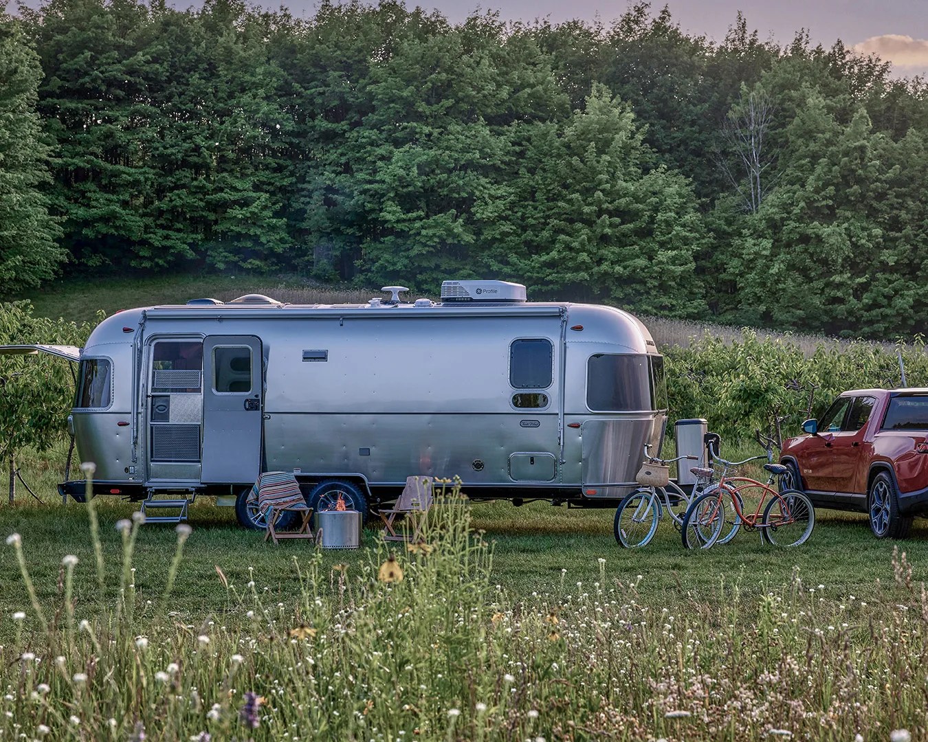 2025 Airstream Trade Wind 23FB trailer