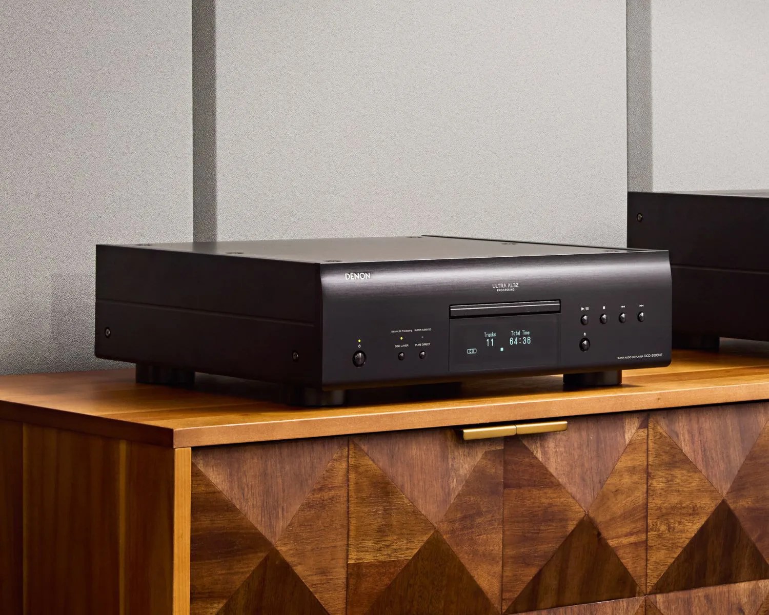 Denon DCD 3000NE reference CD player