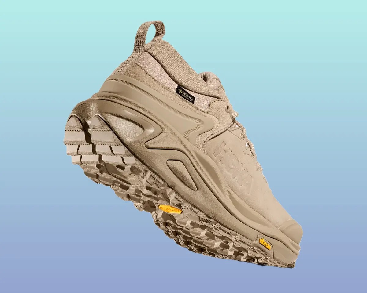 Heel of Hoka Kaha 3 Low GTX 4 on gradient blue green background