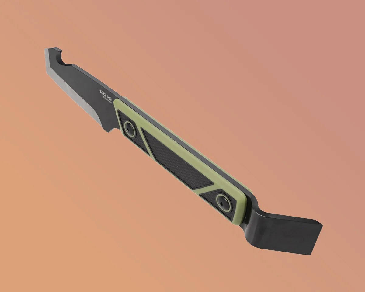 SOG Compound Tac Pry angled away on tan gradient background