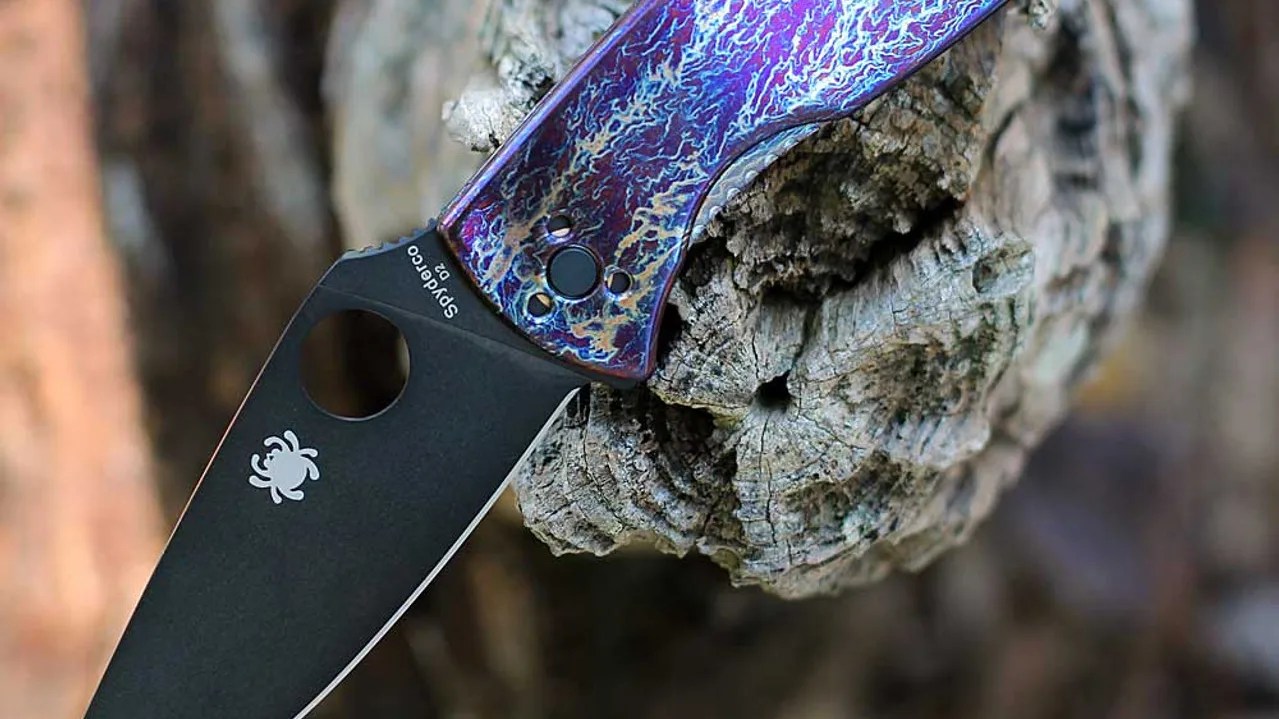 Spyderco Tenacious R.I.L. Blue Disarray knife