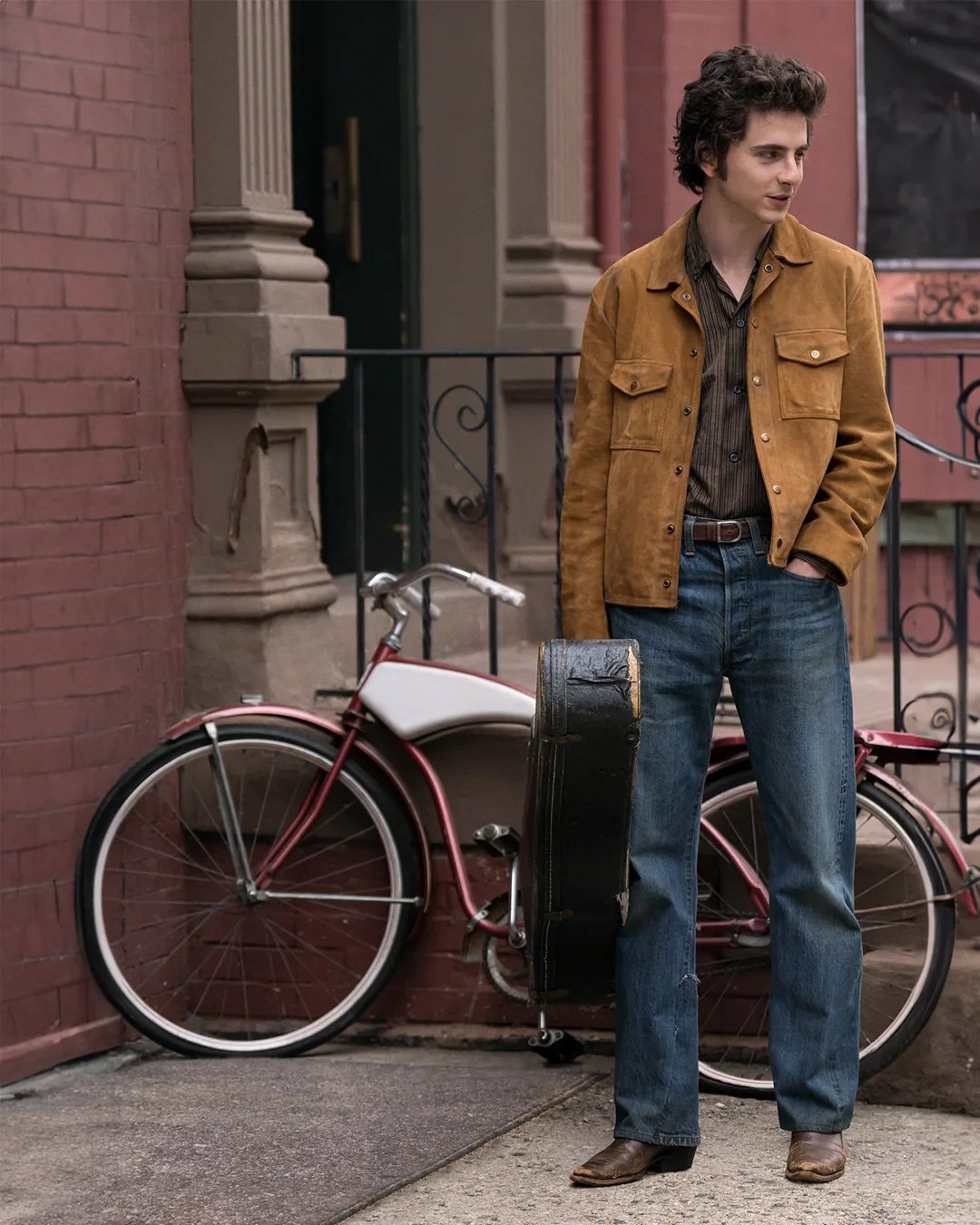 timothee chalamet in levi's jeans