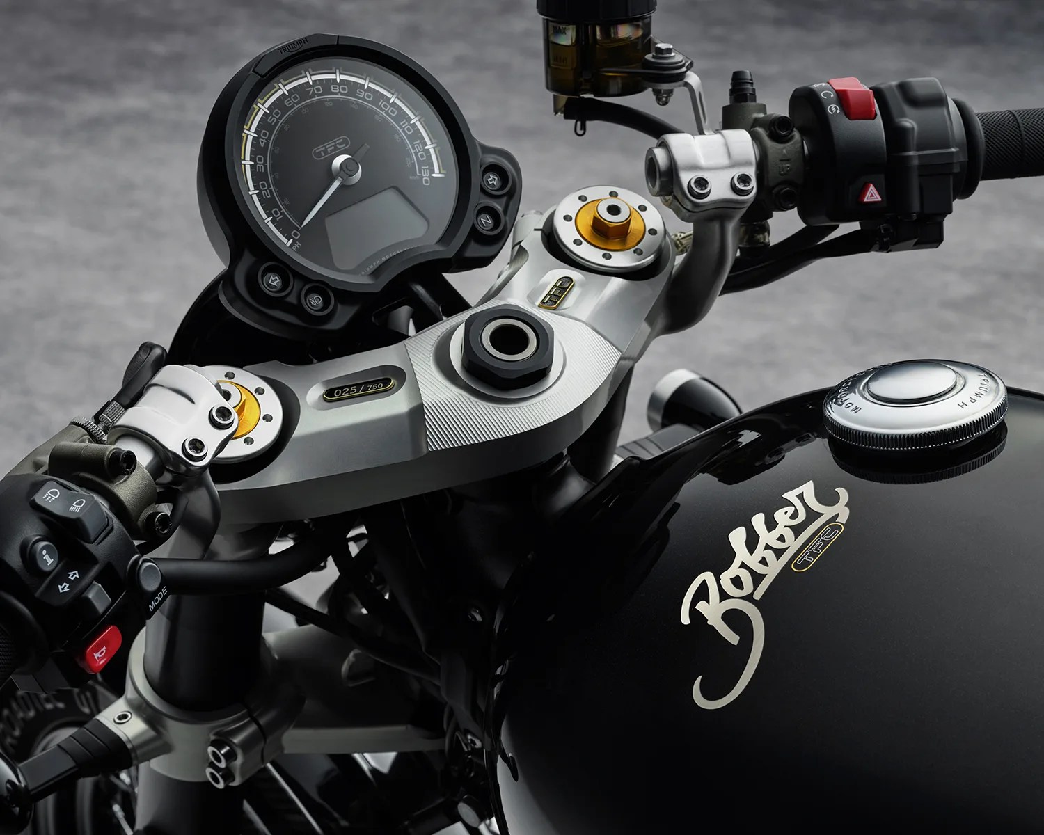 triumph bonneville bobber tfc bars